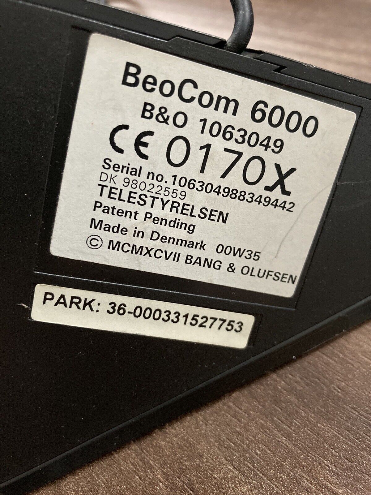 Bang  Olufsen BeoCom 6000 Pyramid 0170x Table Charger EU Danish BO Design