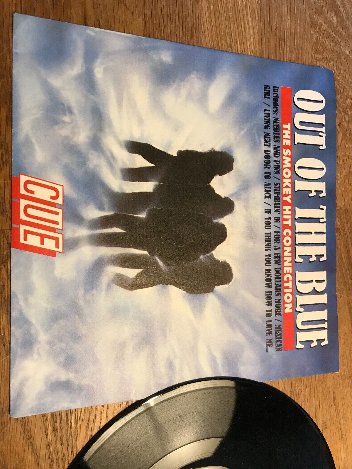 CUE OUT OF THE BLUE "THE SMOKEY HIT CONNECTION" 1988 MEGA RECORDS DENMARK NCB 7"