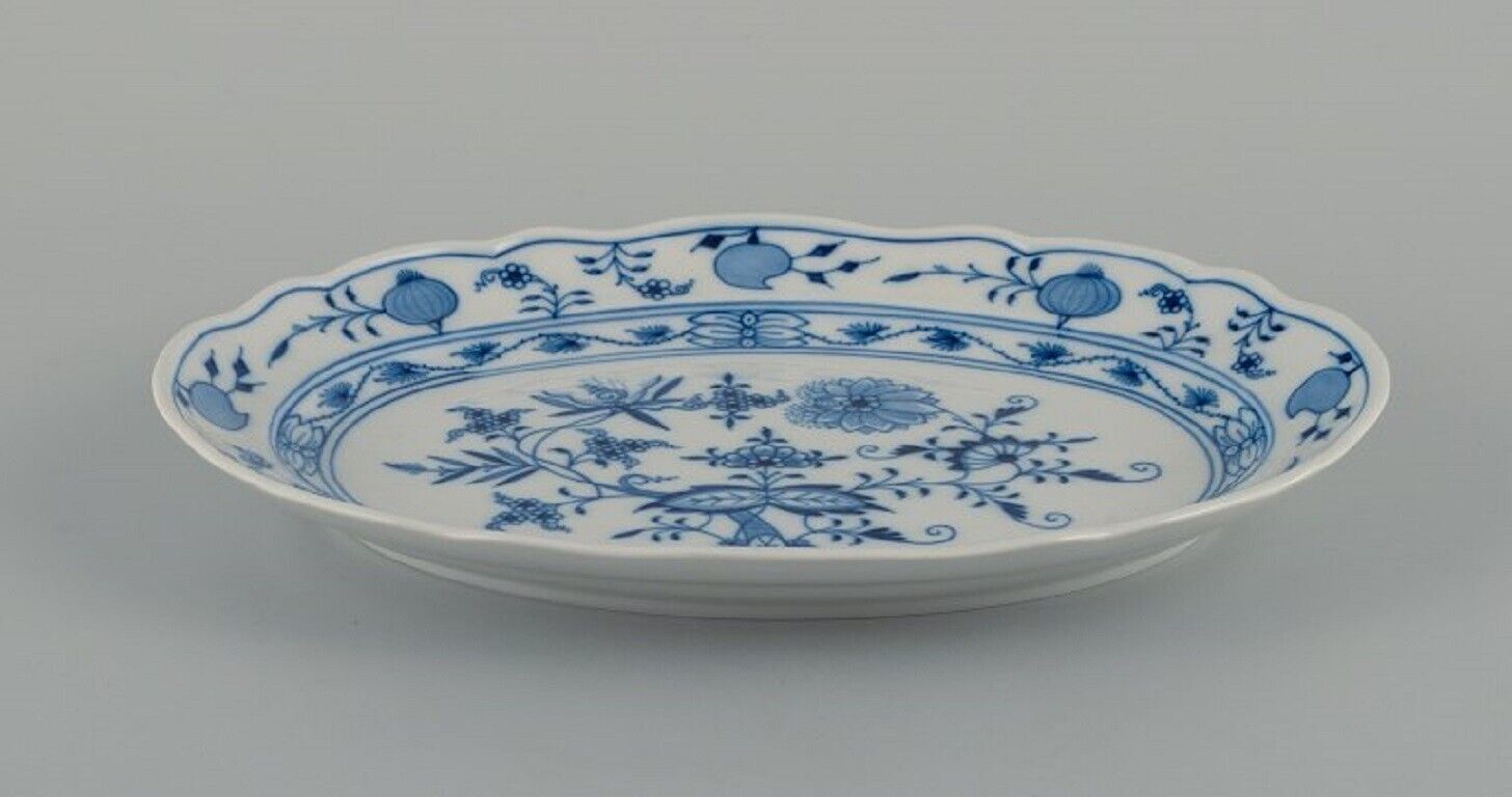 Meissen Blue Onion oval dish in porcelain Approx 1900