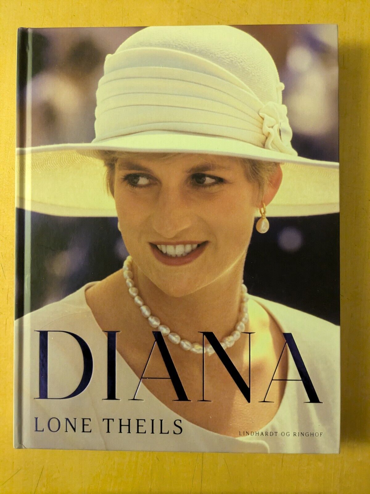 Princess DIANA Lady Di GREAT Danish ROYAL Book Bog136