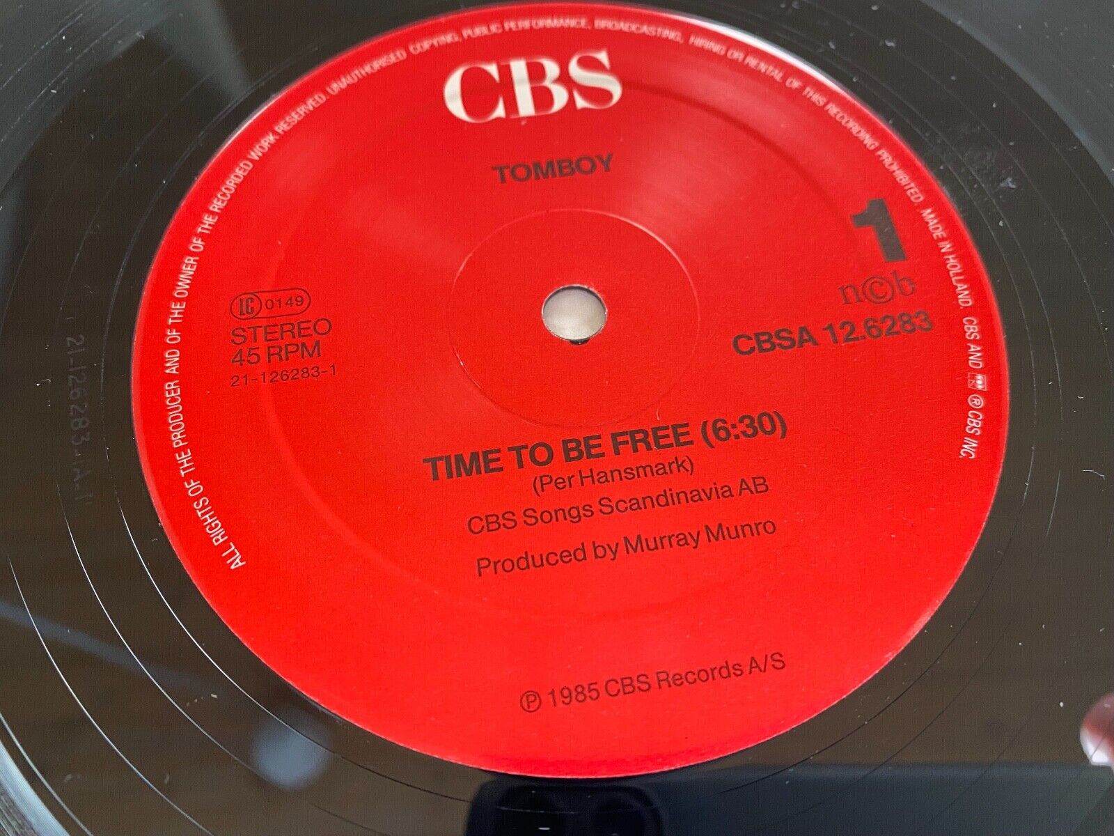 TOMBOY "TIME TO BE FREE" MAXI SINGLE CBS RECORDS NCB 1985 3 REMIXED TRACK DUTCH*