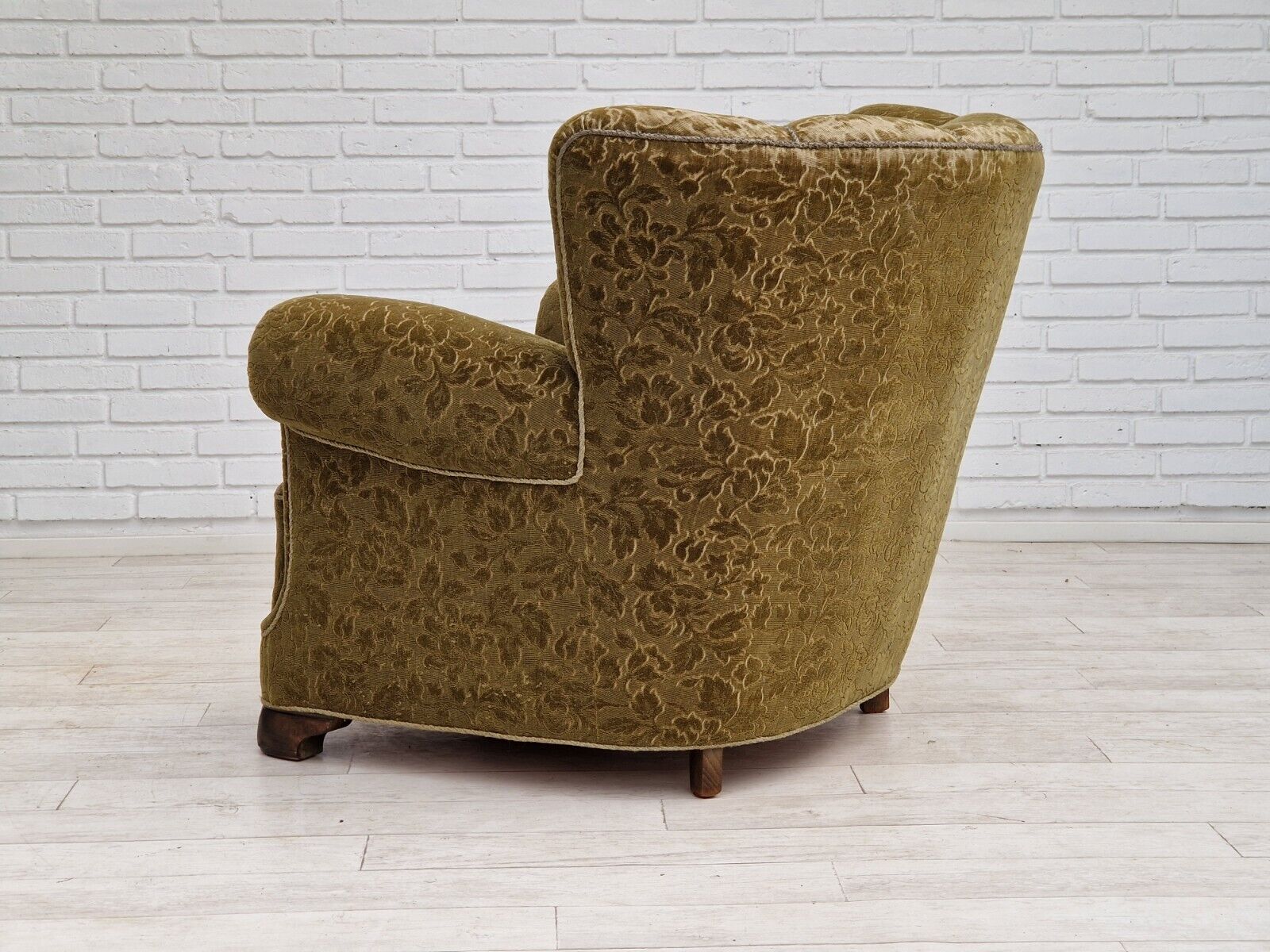 1950s Danish vintage relax chair in green fabric original condition