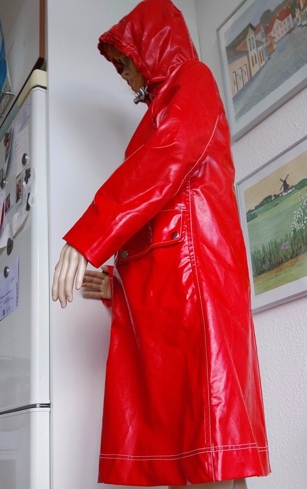 Red PVC raincoat rain jacket rubber coat Friesian mink East Friesian mink rubber jacket