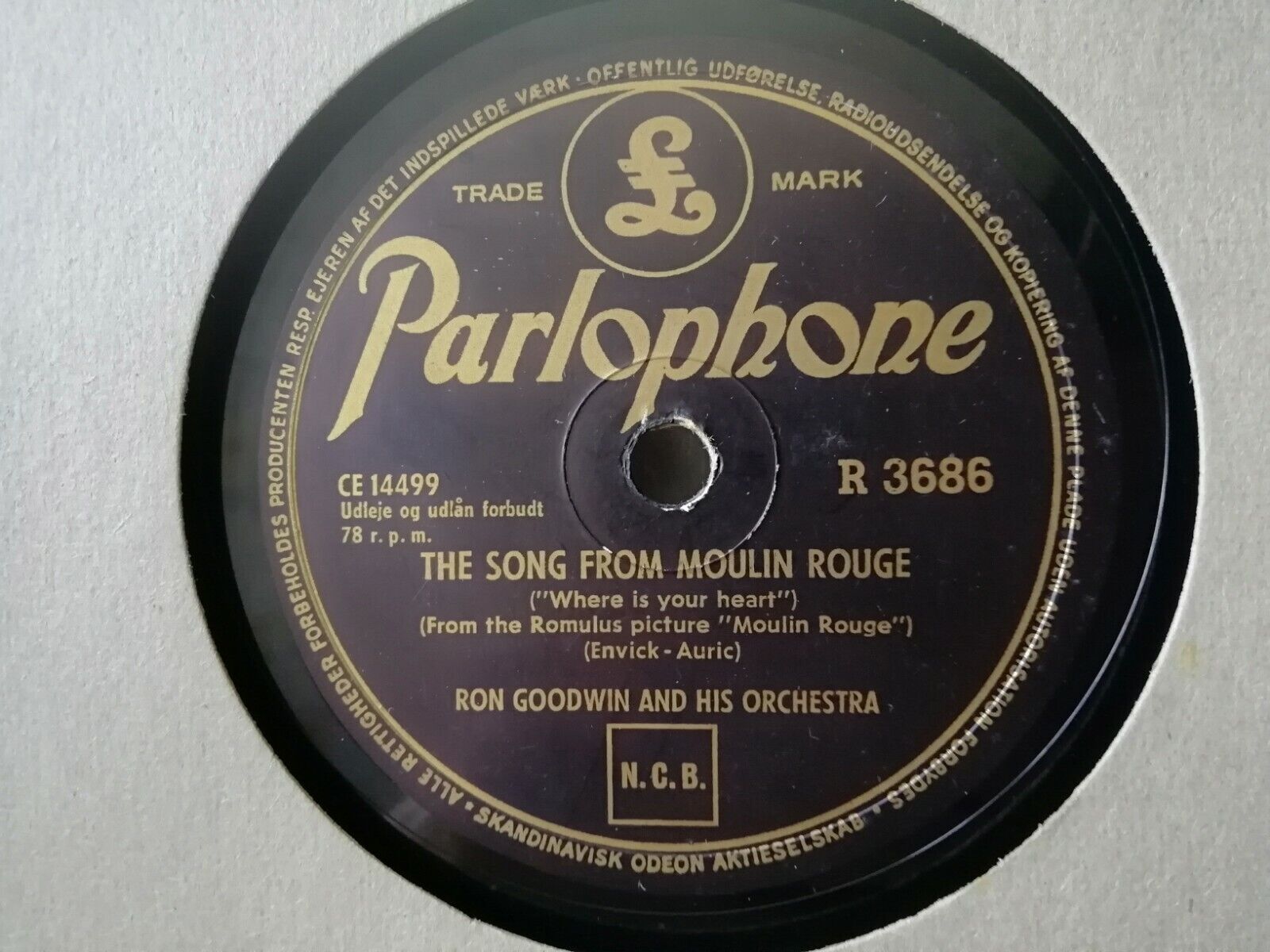 78 rpmRON GOODWIN AND HIS ORCHESTRALimelight/The Song From Moulin RougeVG