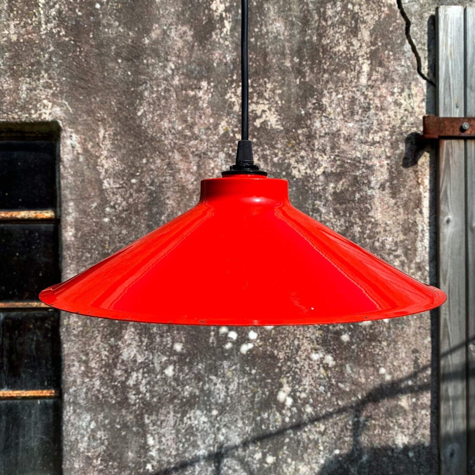 Vintage Industrial Red Enamel Pendant Lamp by ES Horn Type 721