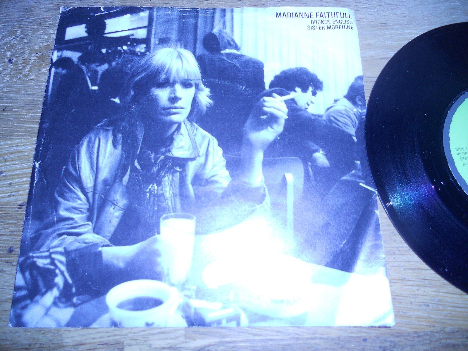 MARIANNE FAITHFULL "BROKEN ENGLISH / SISTER MORPHINE" 1982 UK PRESSED SINGLE OOP