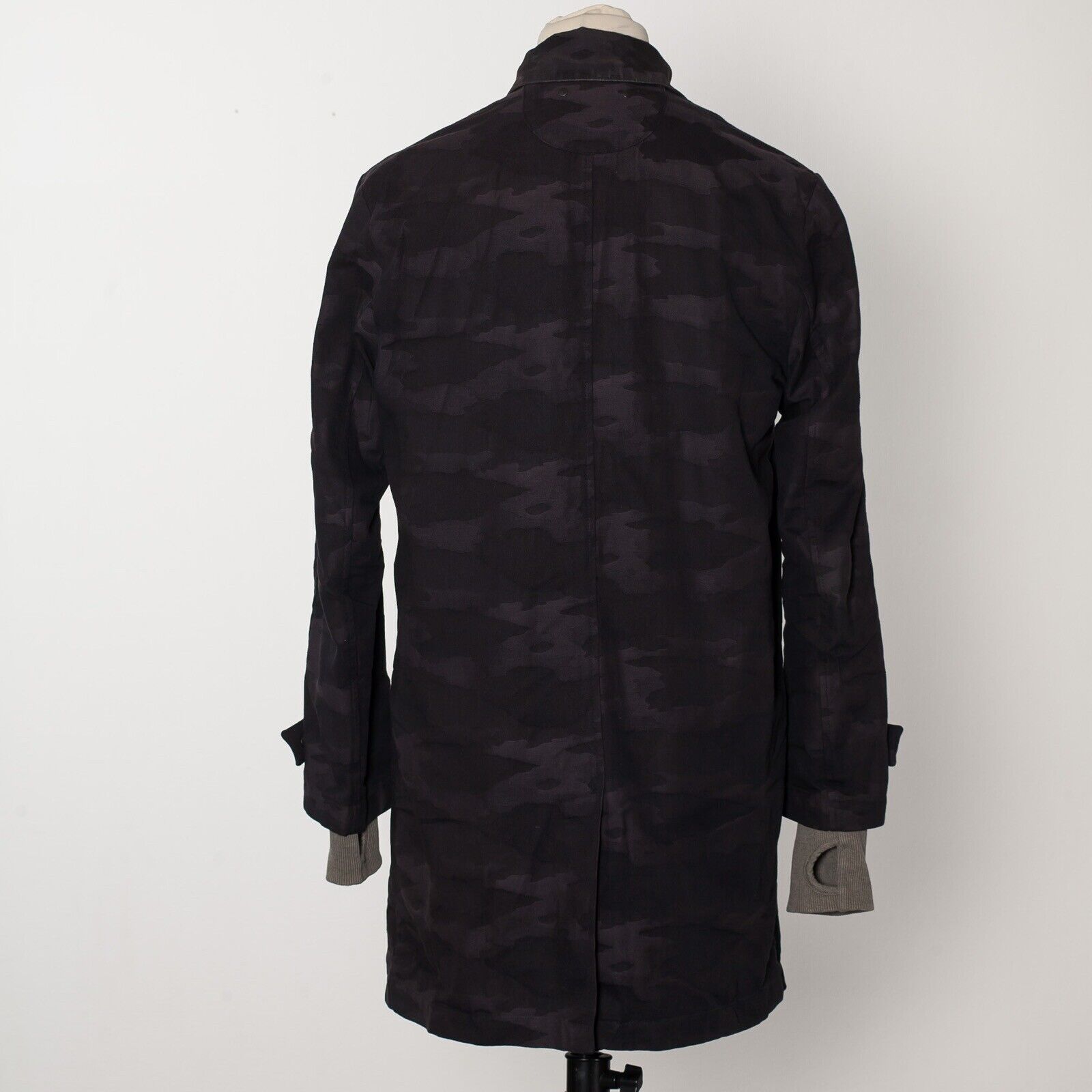 SURFACE TO AIR Dark Camouflage Canvas Coat Size S