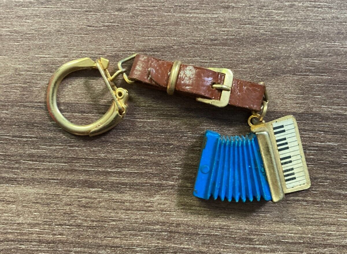 Vintage Accordion Keychain Ring Retro Musical Instrument Collectible