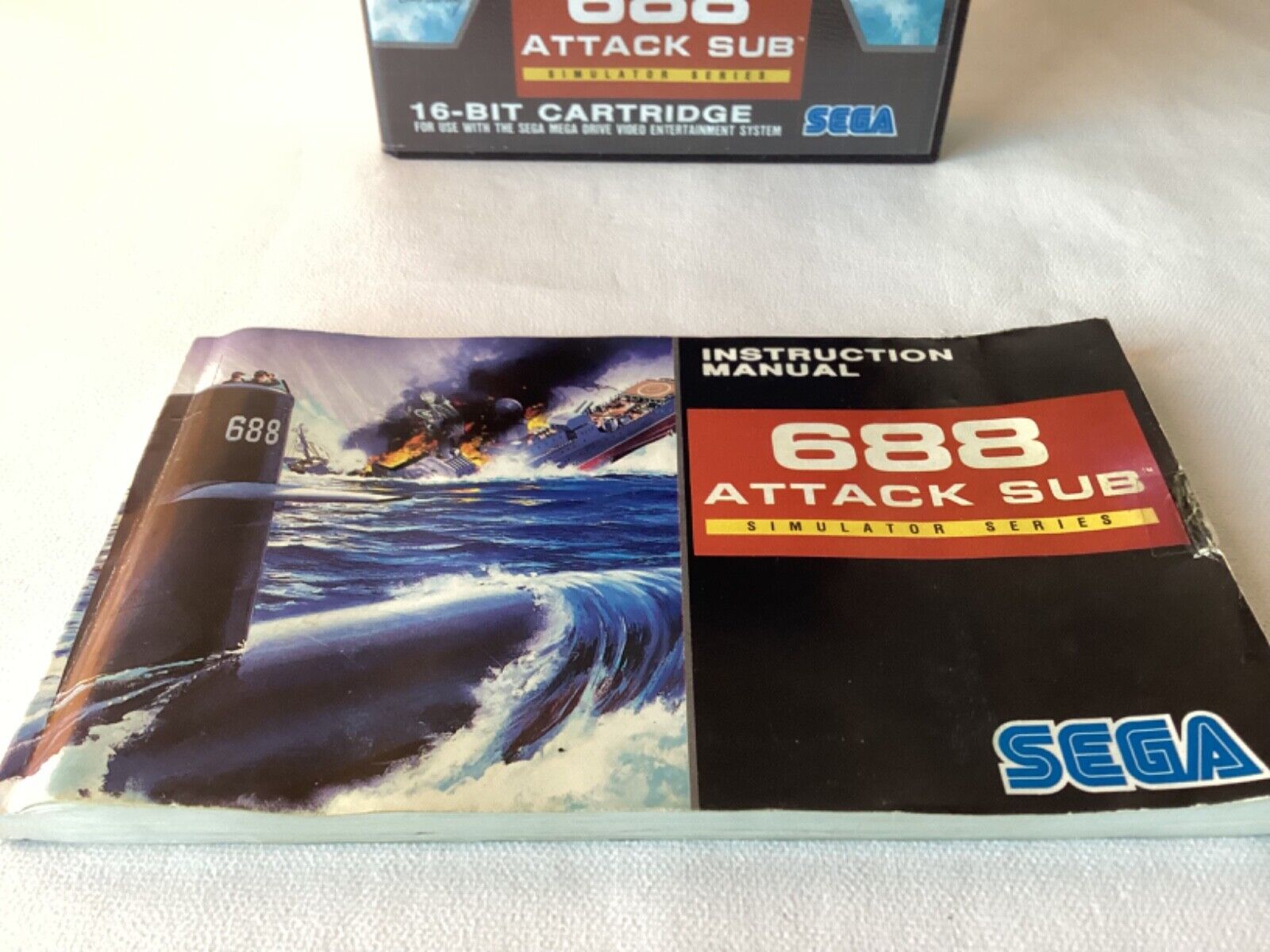 688 Attack Sub  Sega Mega Drive in original box incl manual