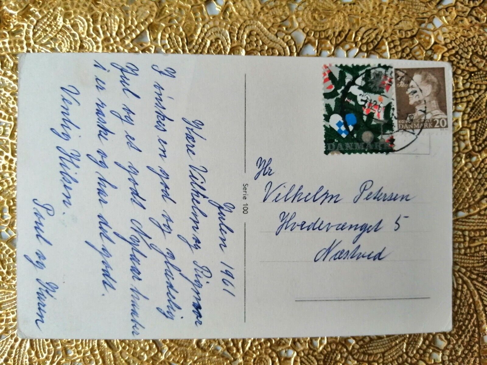 Vintage and collectible Danish Christmas card.Posted in 1961.. ( No. 9 U )