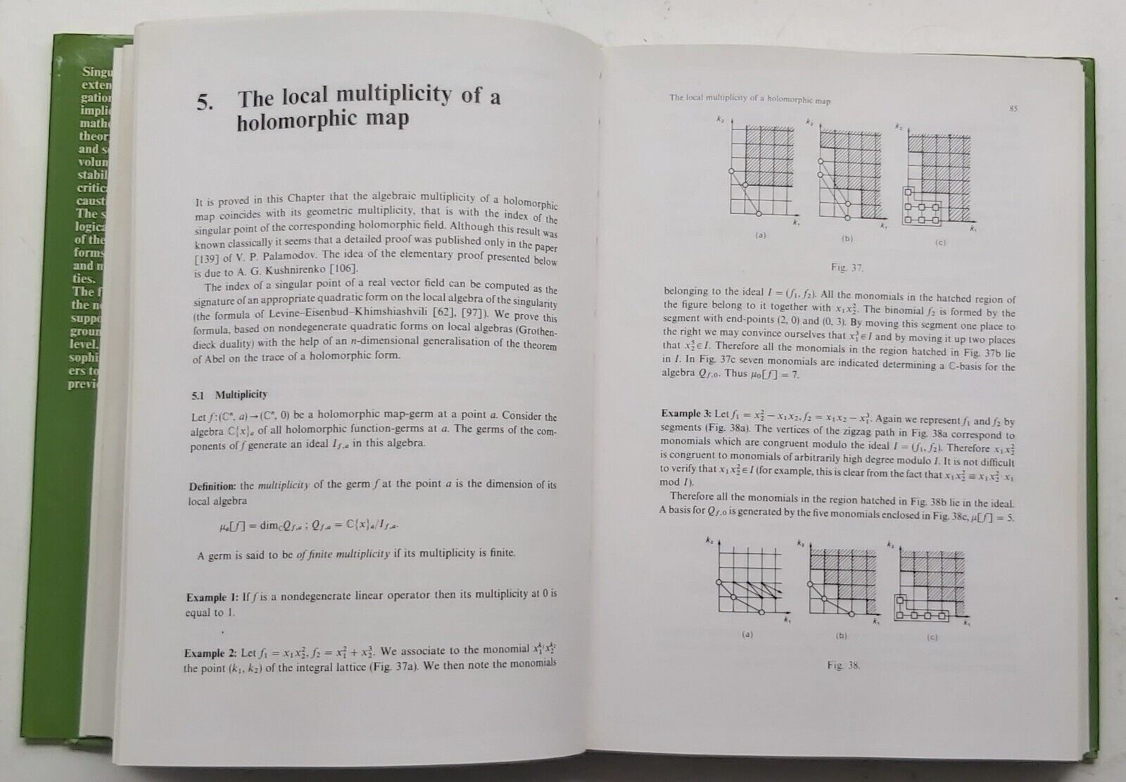 Singularities of Differentiable Maps Volume 1