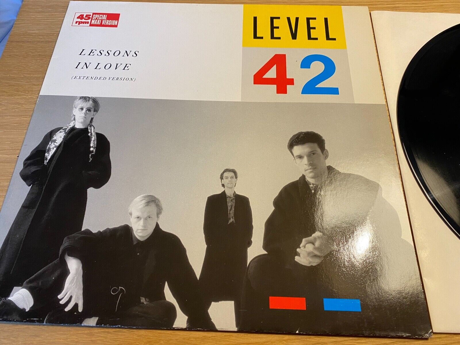 LEVEL 42 "LESSONS IN LOVE" EXTENDED VERSION 1986 1 PRESS VINYL MAXI SINGLE 12"