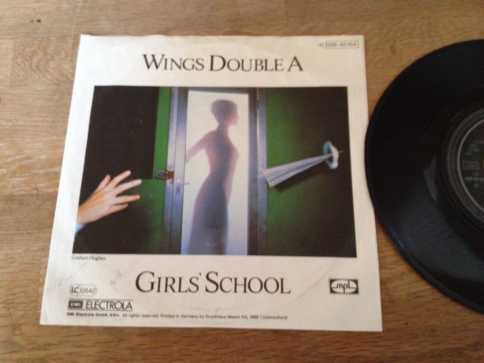 WINGS PAUL MCCARTNEY "MULL OF KINTYRE / GIRLS SCHOOL " 1977 CAPITOL W GERMANY**