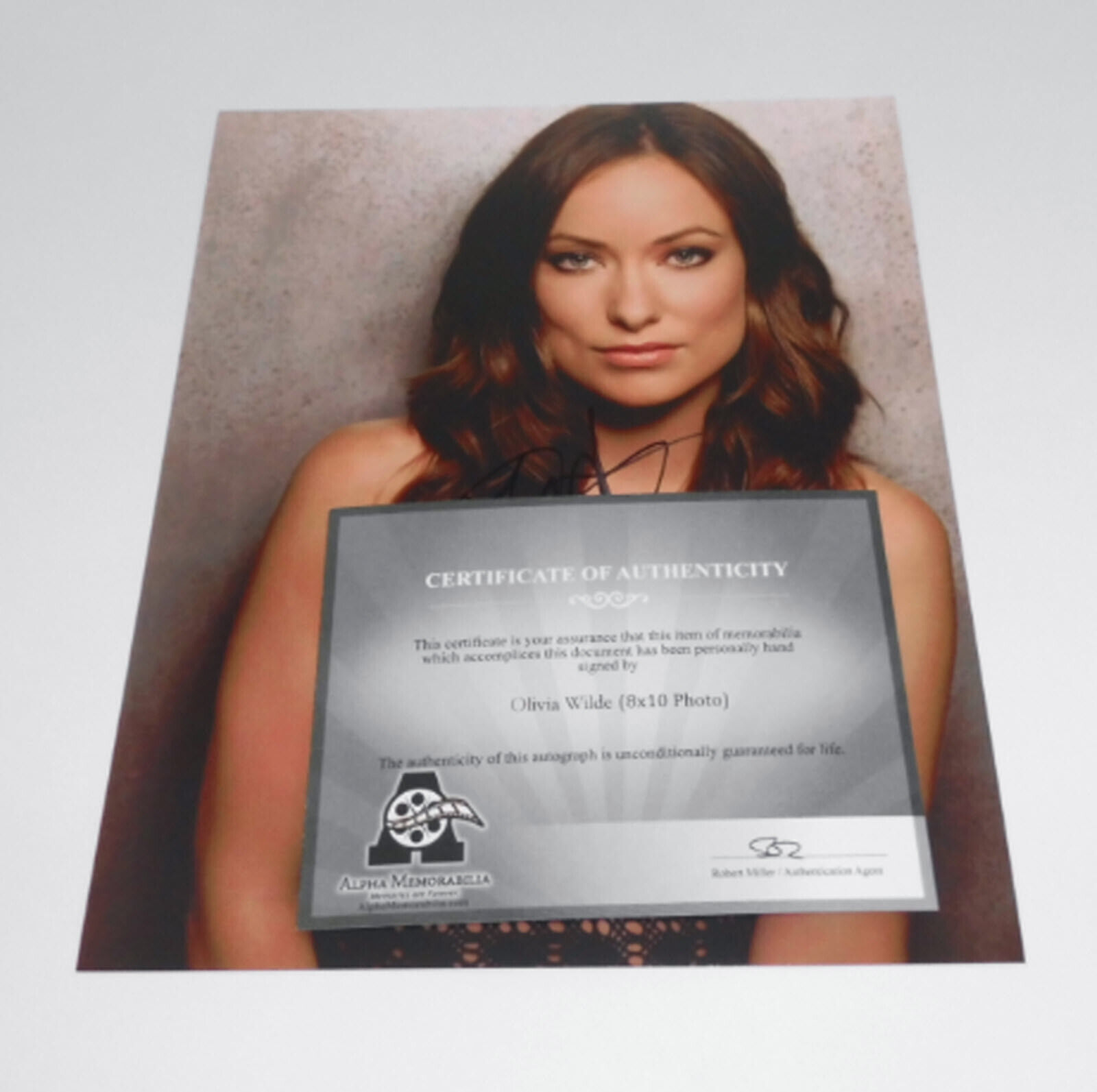 Olivia Wilde Autographed Signed 8x10 "House" Photo with COA