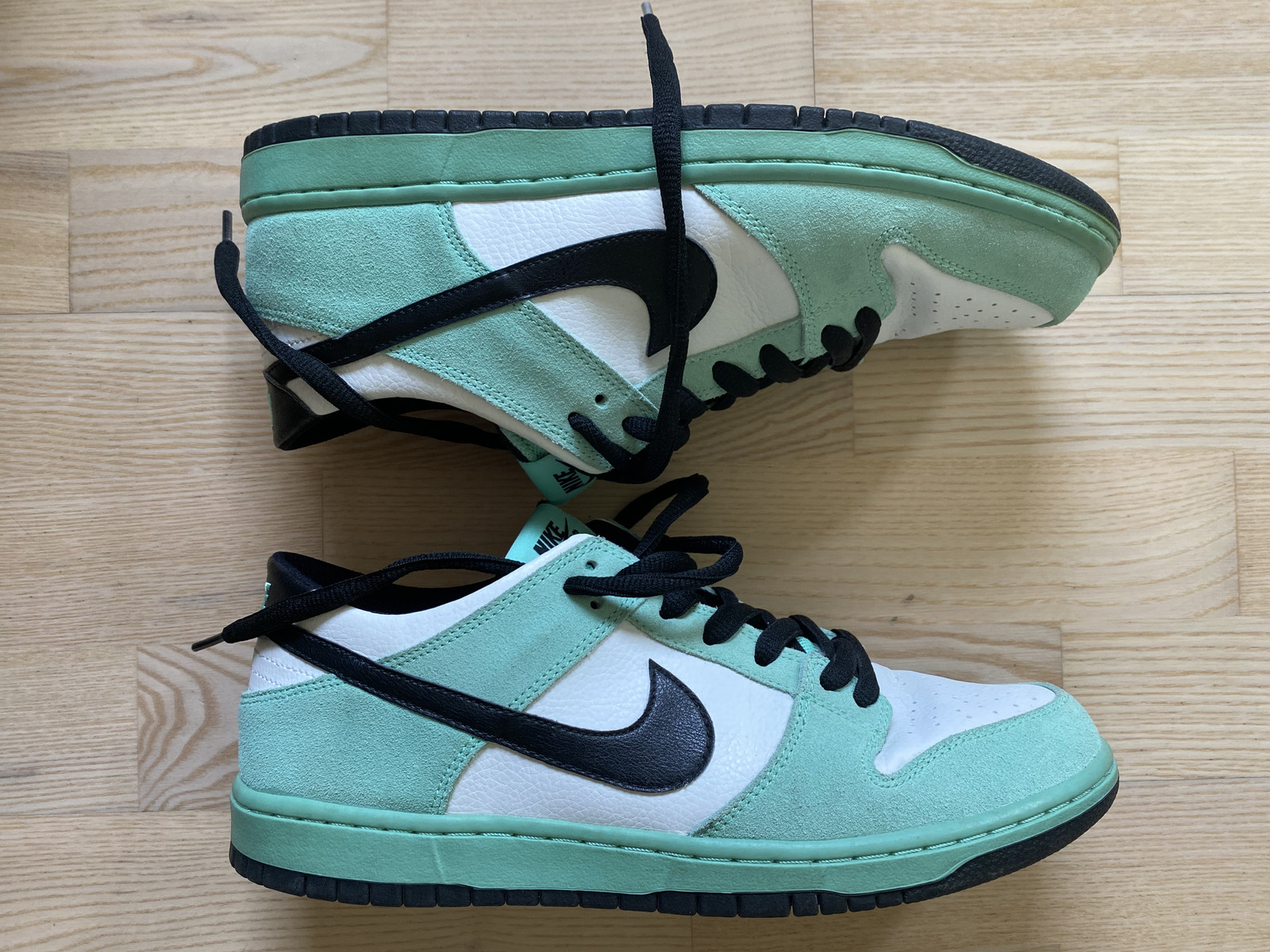 Size 11 - Nike SB Dunk Low Sea Crystal