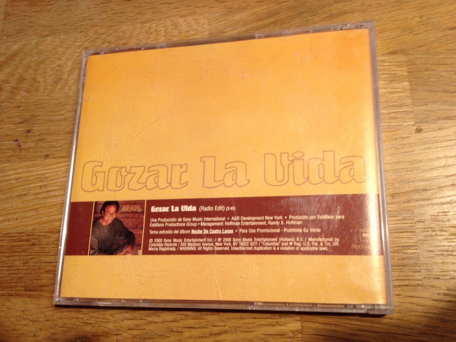 JULIO IGLESIAS "GOZAR LA VIDA" 2000 CD 1 TRACK PROMOTIONAL CD SINGLE COLUMBIA PR