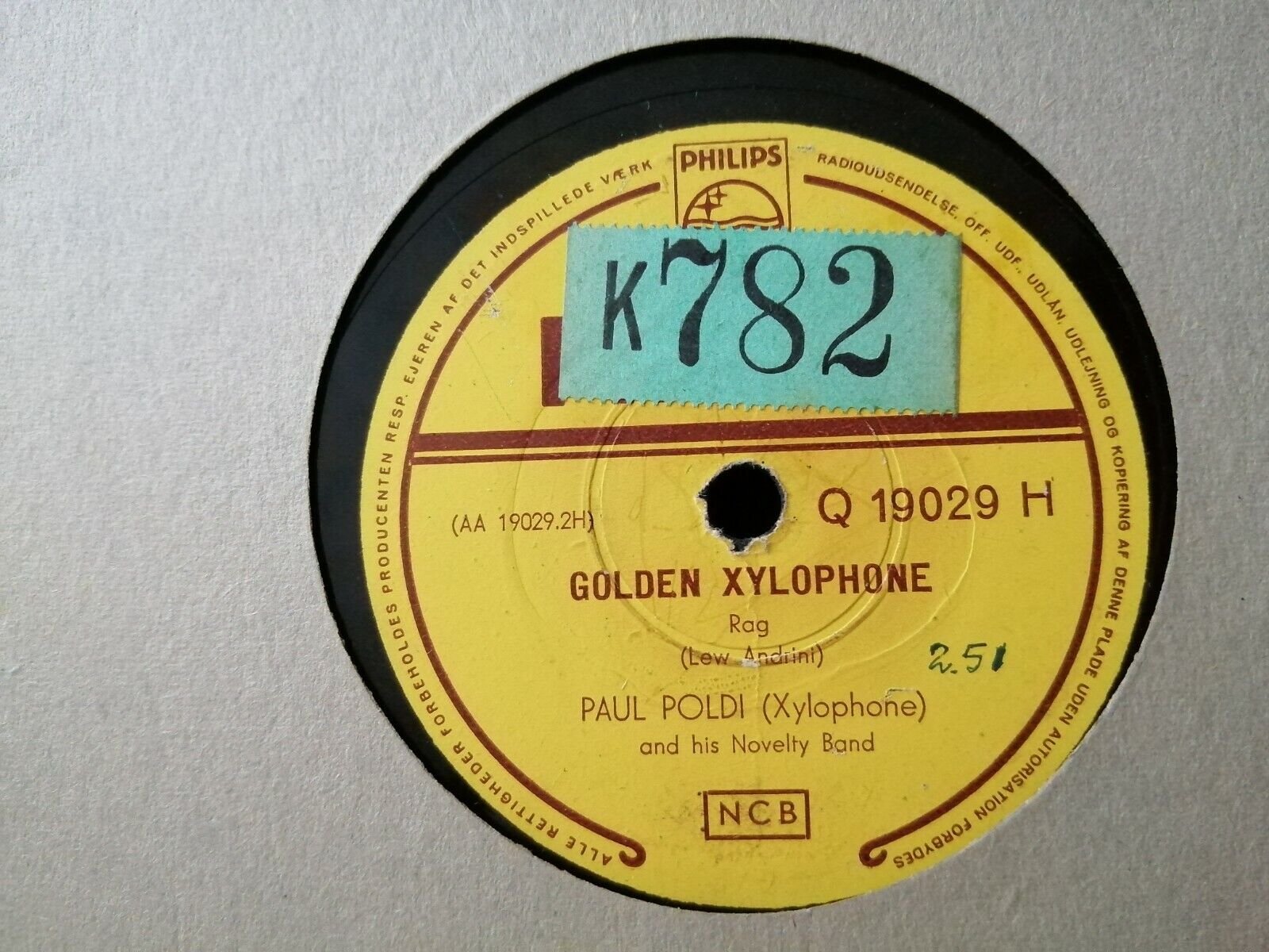 78 rpm shellacPAUL POLDI and his Novelty BandGolden Xylophone /Wedding Of The