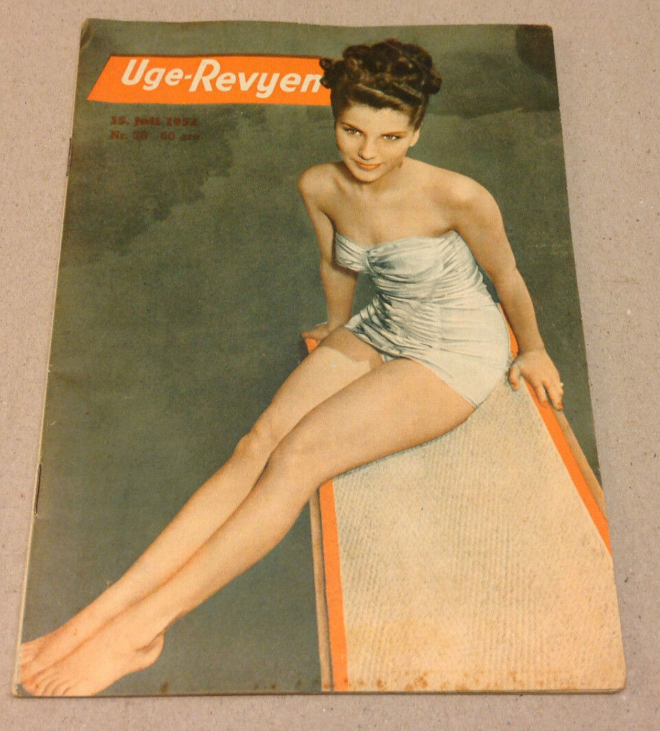 DEBRA PAGET FRONT COVER + BOOZE ADD ON THE BACK COVER VTG Danish Magazine 1952