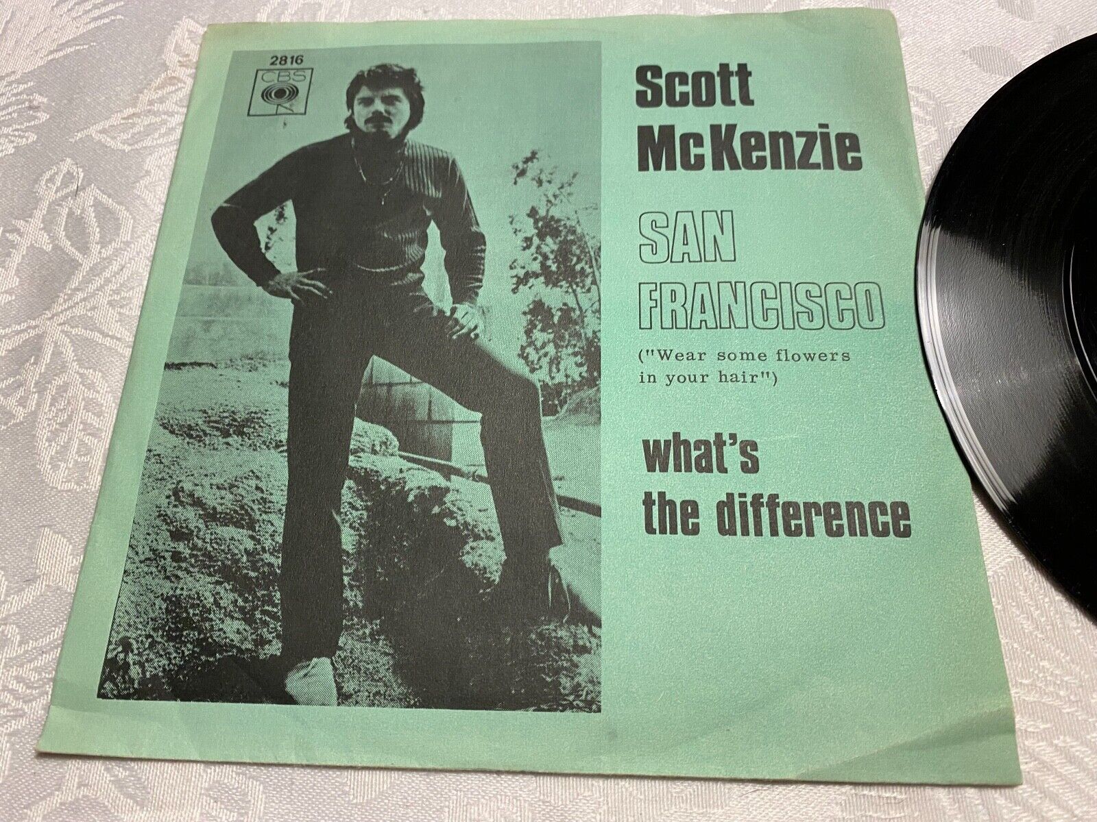 SCOTT MCKENZIE "SAN FRANCISCO/WHAT´S THE DIFFERENCE" CBS RECORDS 7 INCH 1967 NCB