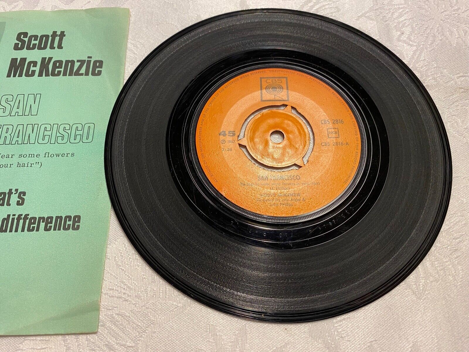 SCOTT MCKENZIE "SAN FRANCISCO/WHAT´S THE DIFFERENCE" CBS RECORDS 7 INCH 1967 NCB