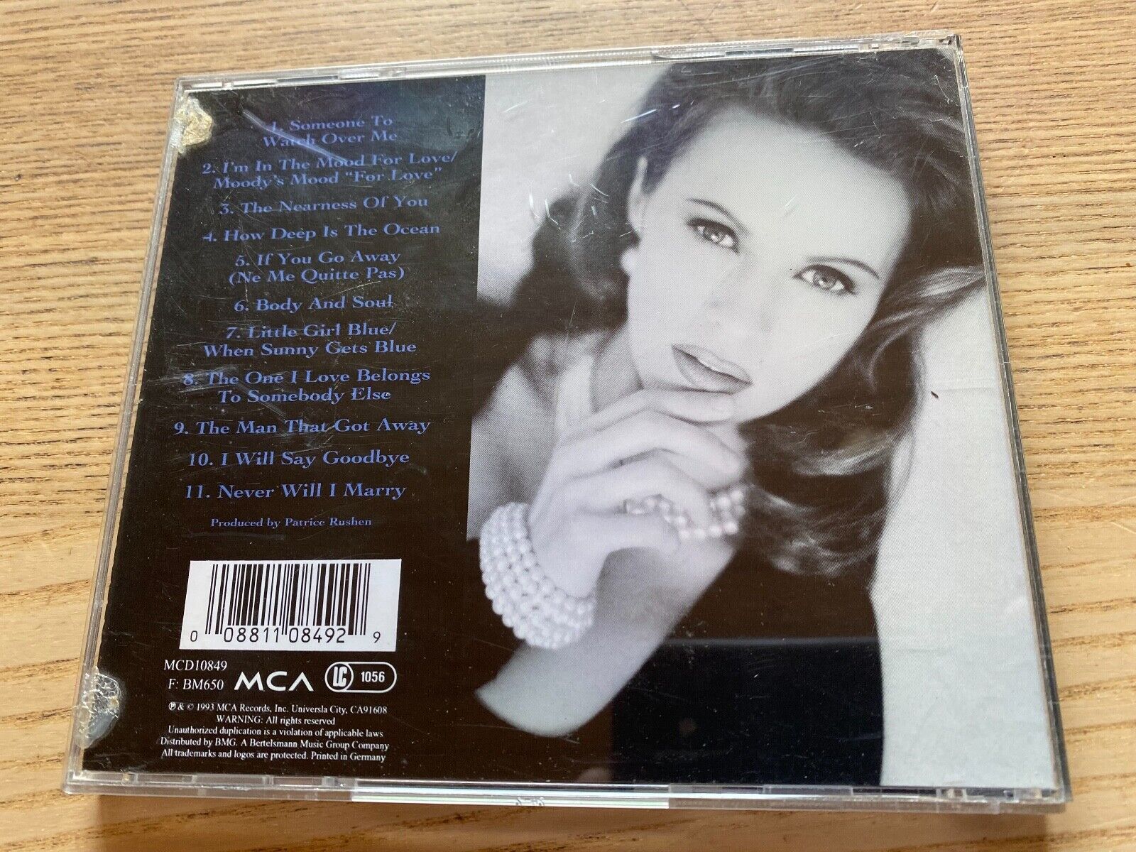 SHEENA EASTON "NO STRINGS" 1993 CD ALBUM 11 TRACKS MCA RECORDS PICTURE CD DISC**