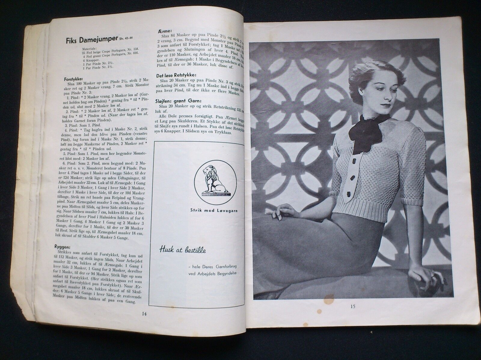 Danish "Strikkebog" Knitting book from 1938 Great black  white fashion fotos