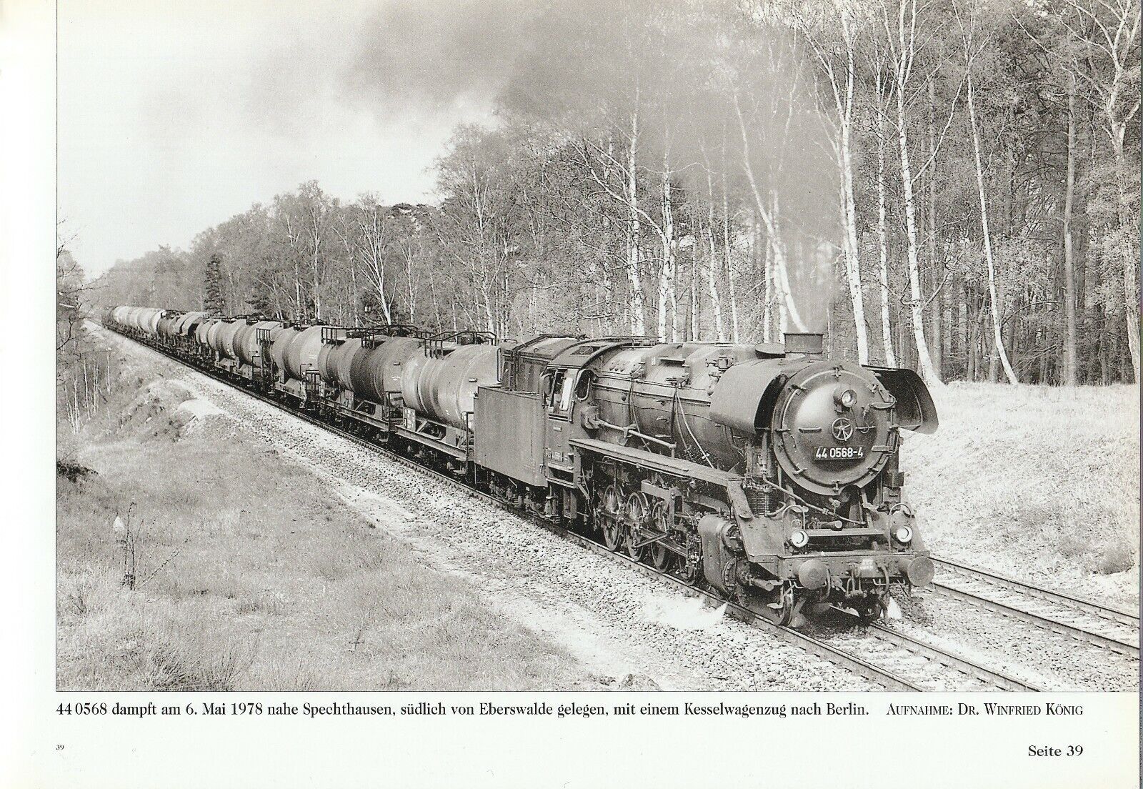 Railway Image Archive 17: Strong Locomotives for Heavy Trains | Series 44 Book