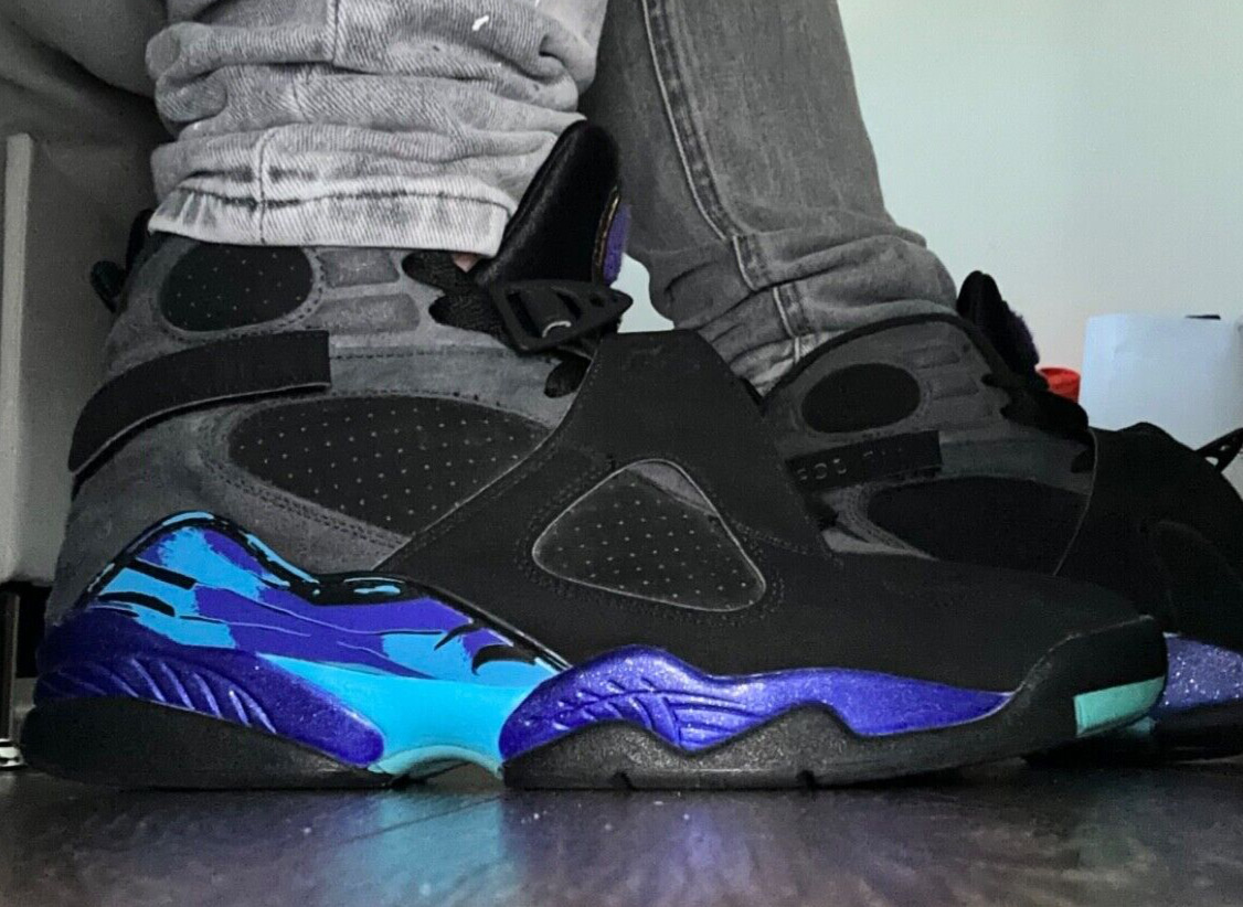 Size 11 - Jordan 8 Retro Aqua 2015