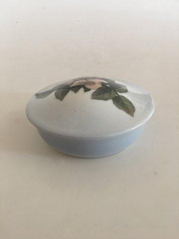 Royal Copenhagen Lidded Bowl No 173/2 with Flower Motif