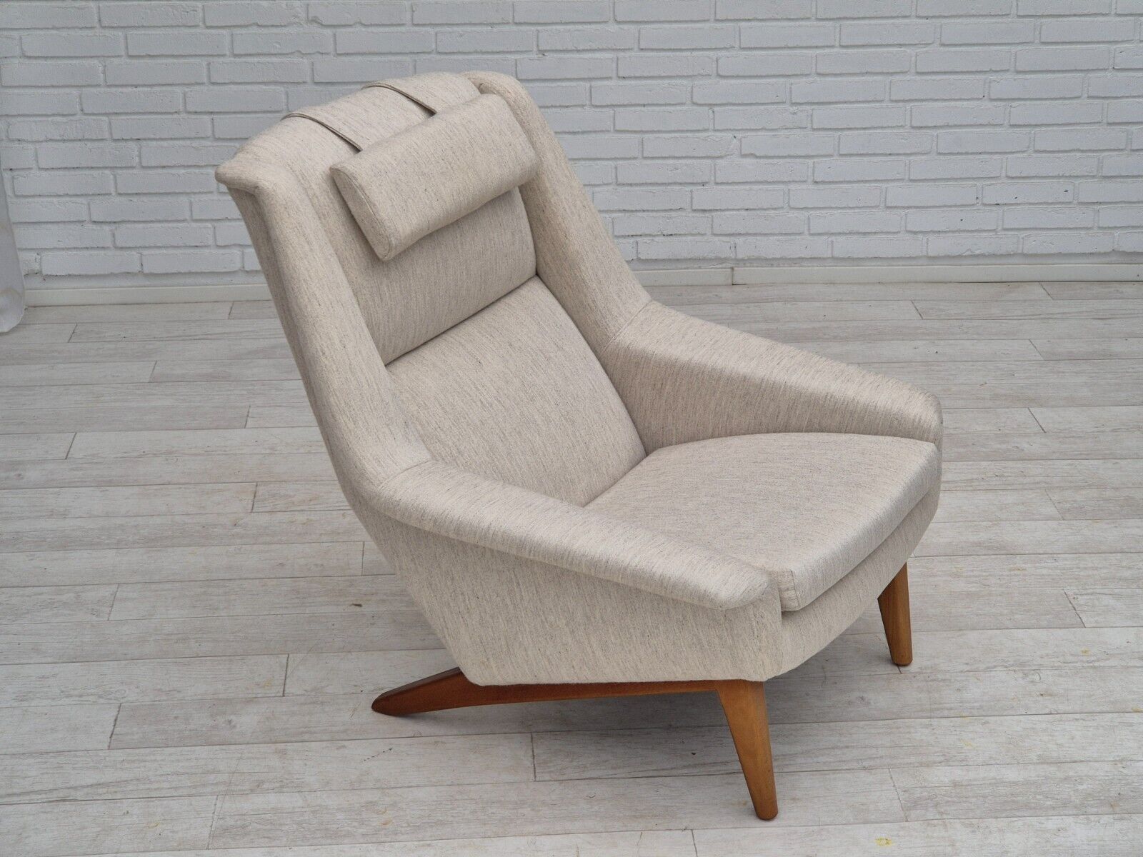 1970s Danish design by Folke Ohlsson chair model 4410 for Fritz Hansen