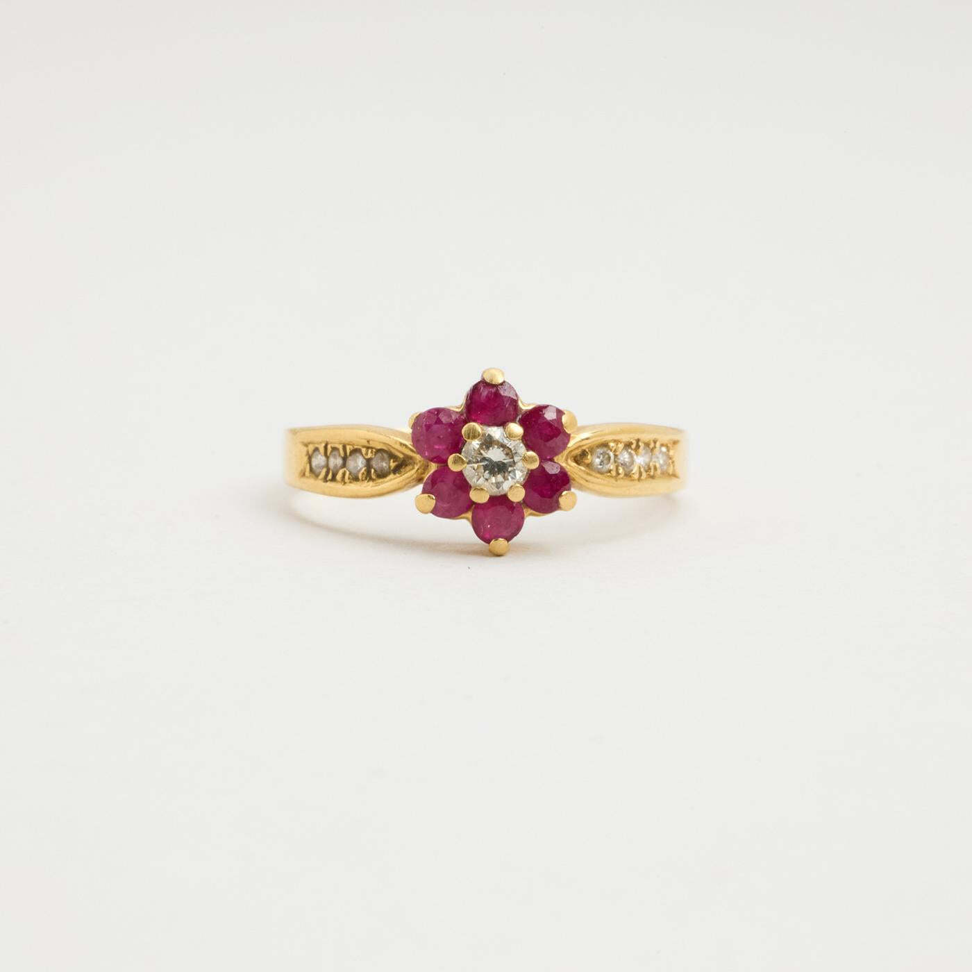 Ring with and rubywith diamond (006 ct) in 18K Gold size 6¾ | Real