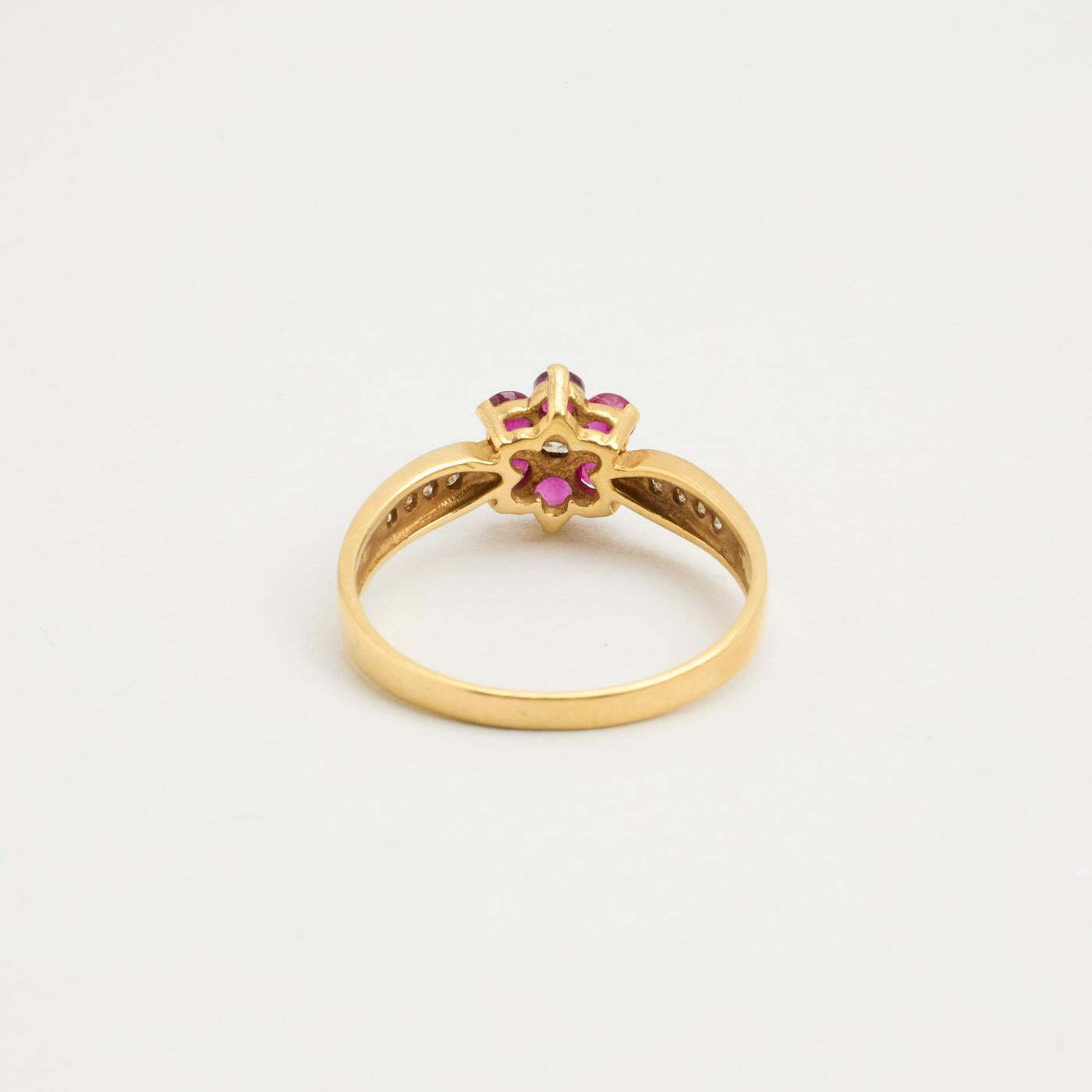 Ring with and rubywith diamond (006 ct) in 18K Gold size 6¾ | Real