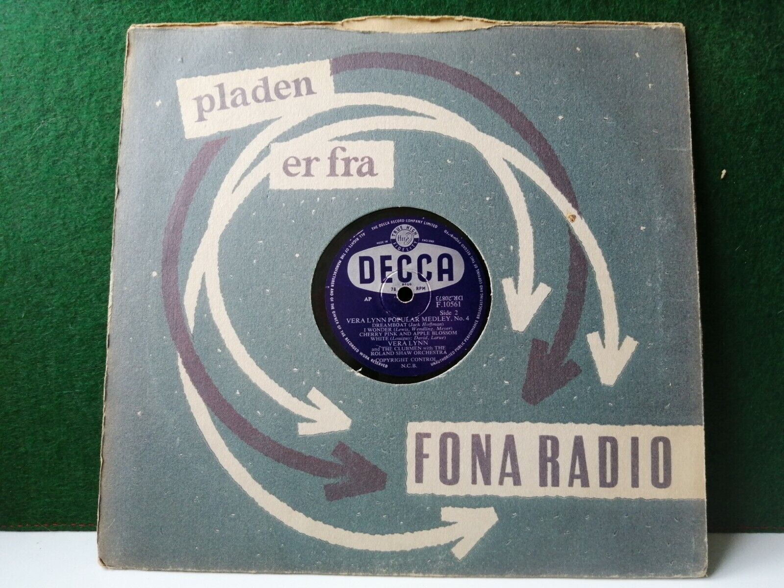 78 rpmVERA LYNN Popular Medley No4Decca F 10561England Very Good