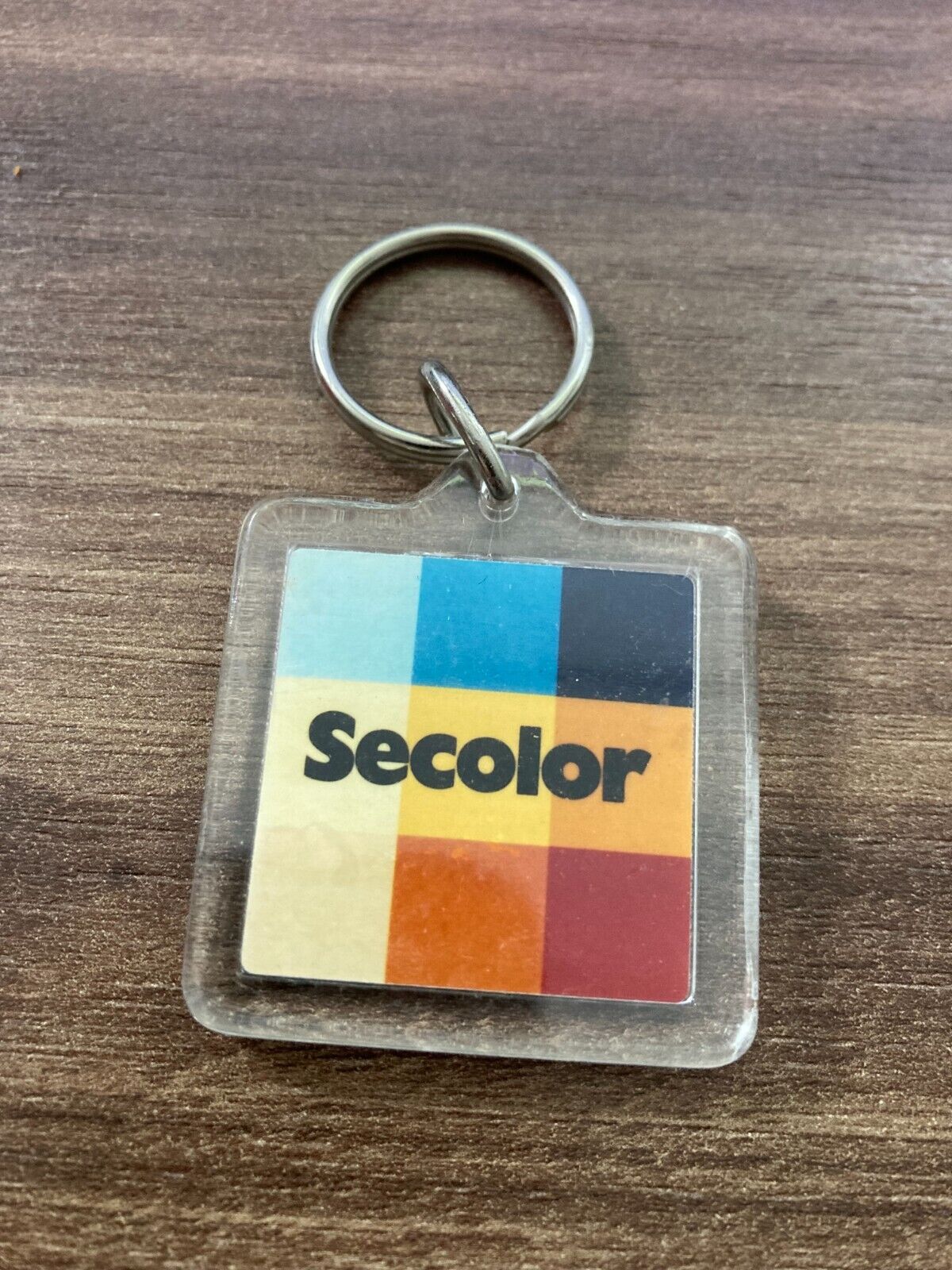 Vintage Secolor Square Keychain - Colorful 70s Style Design - Retro