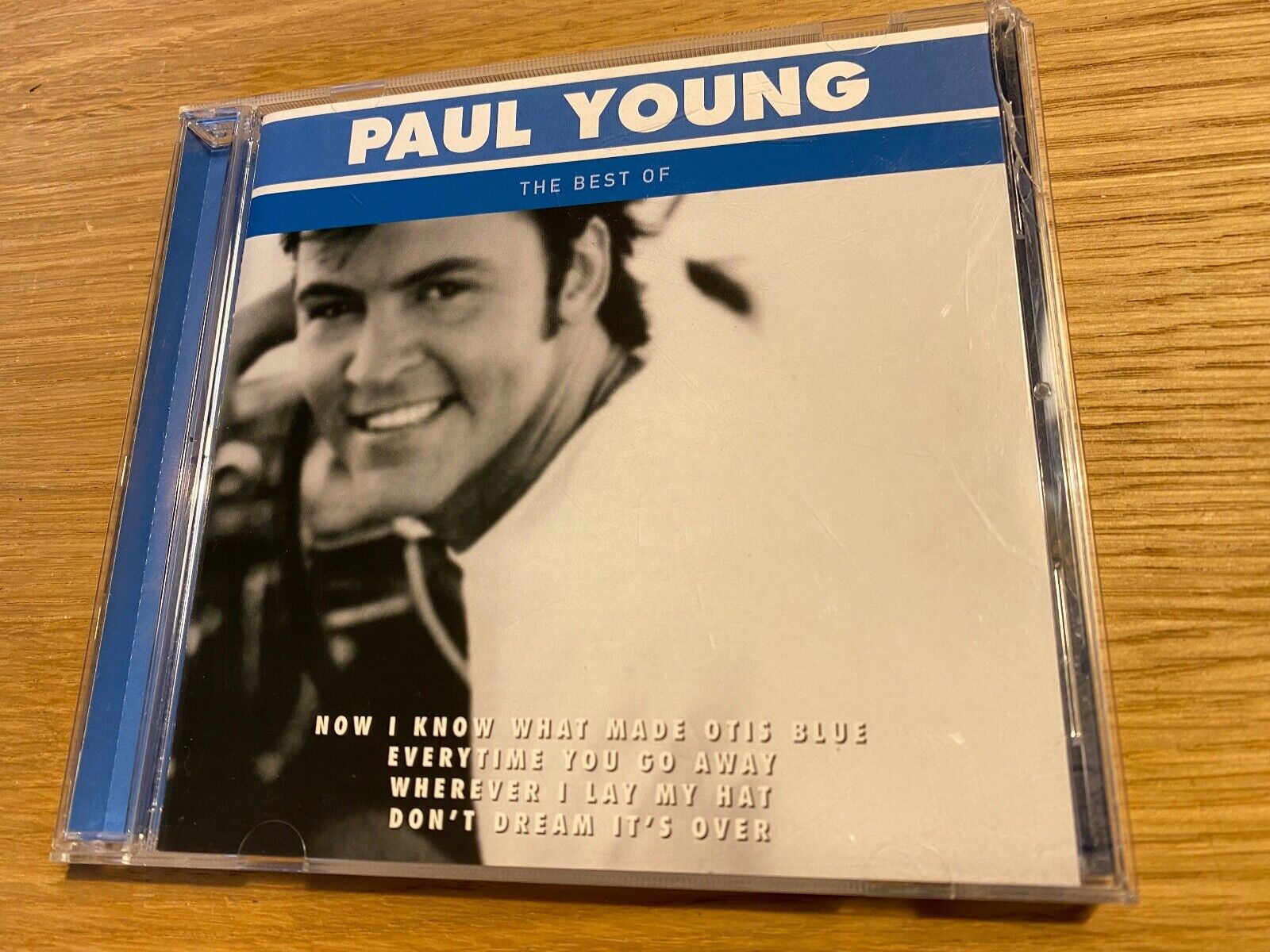 PAUL YOUNG "THE BEST OF" 2004 CD ALBUM 15 TRACKS SONY MUSIC ENTERTAINMENT NORDIC