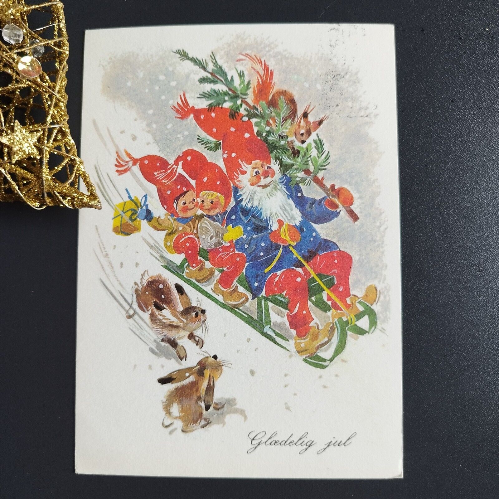 Vintage and collectible Danish Christmas card Posted in 1981   ( no  X55 )