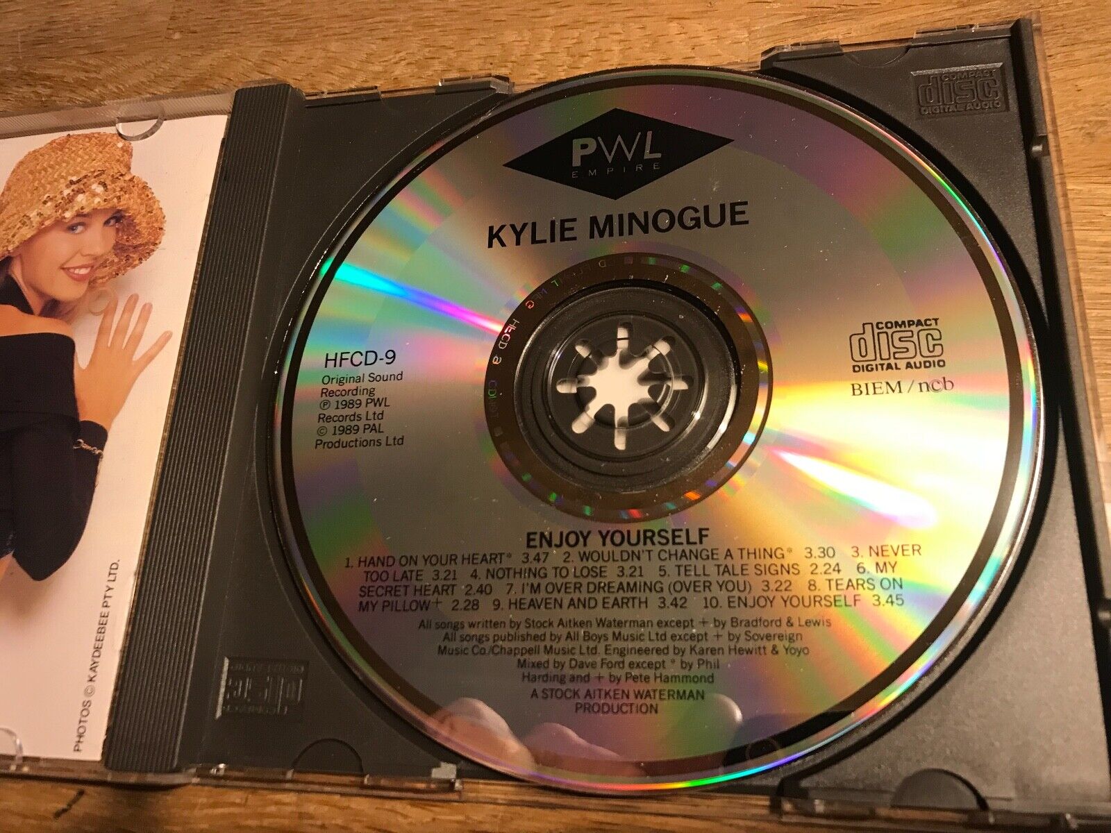 KYLIE MINOGUE "ENJOY YOURSELF" 1989 CD 10 TRACK PWL RECORDS SWEDISH PRESS NCB CD