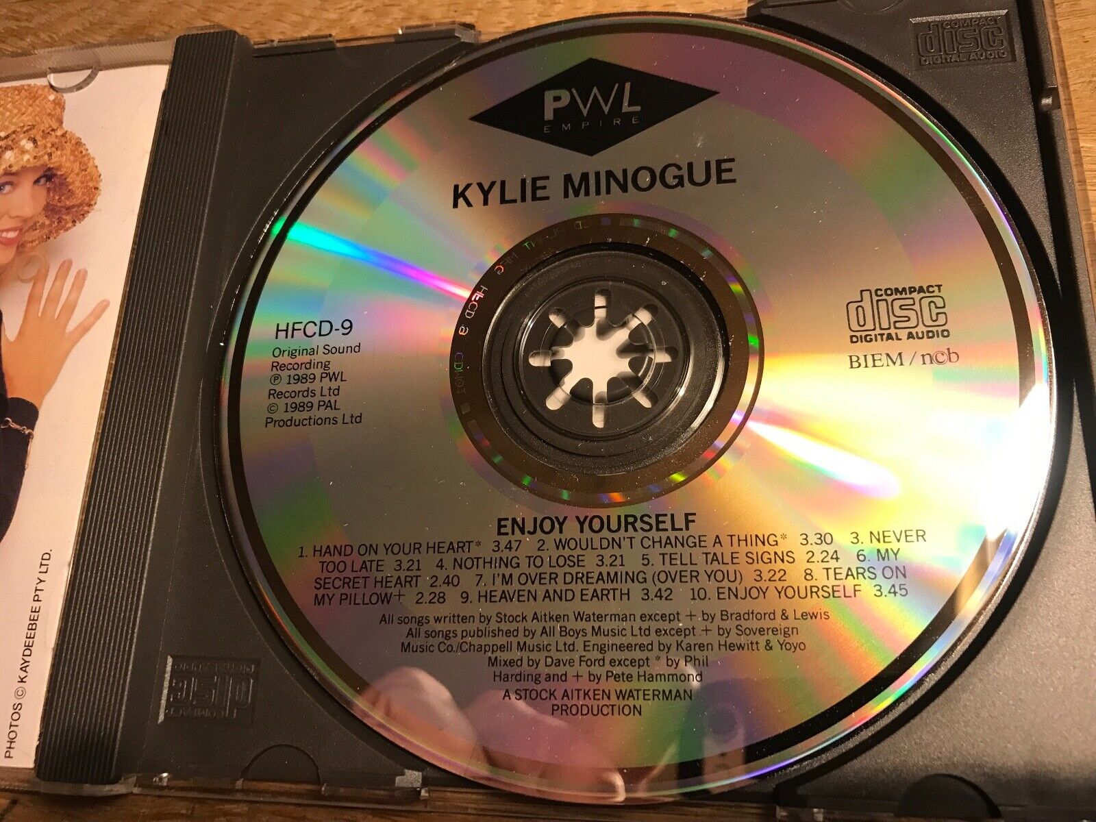 KYLIE MINOGUE "ENJOY YOURSELF" 1989 CD 10 TRACK PWL RECORDS SWEDISH PRESS NCB CD