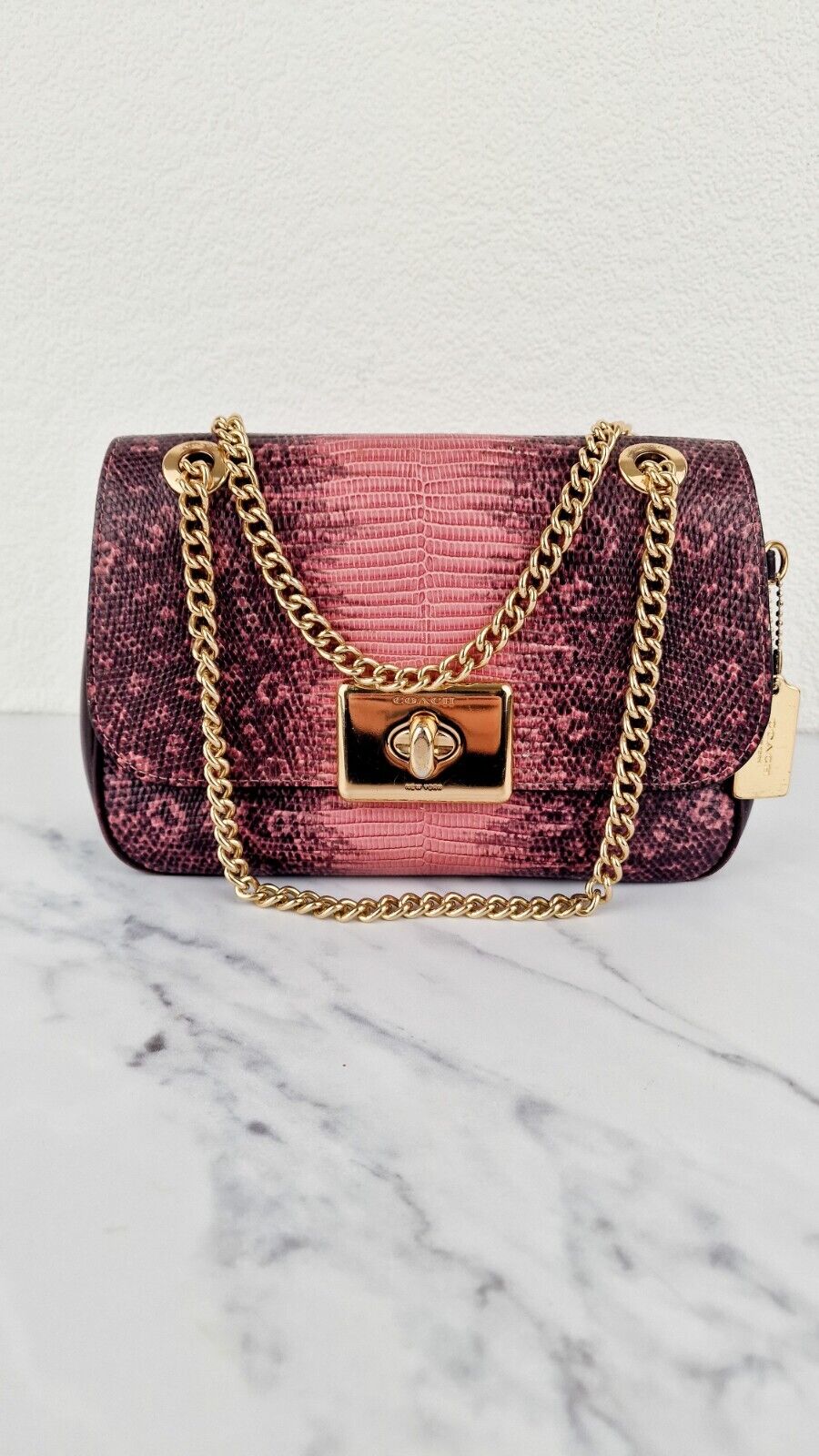 Coach Cassidy Crossbody Bag Pink Lizard Embossed Leather Gold Turnlock F72669