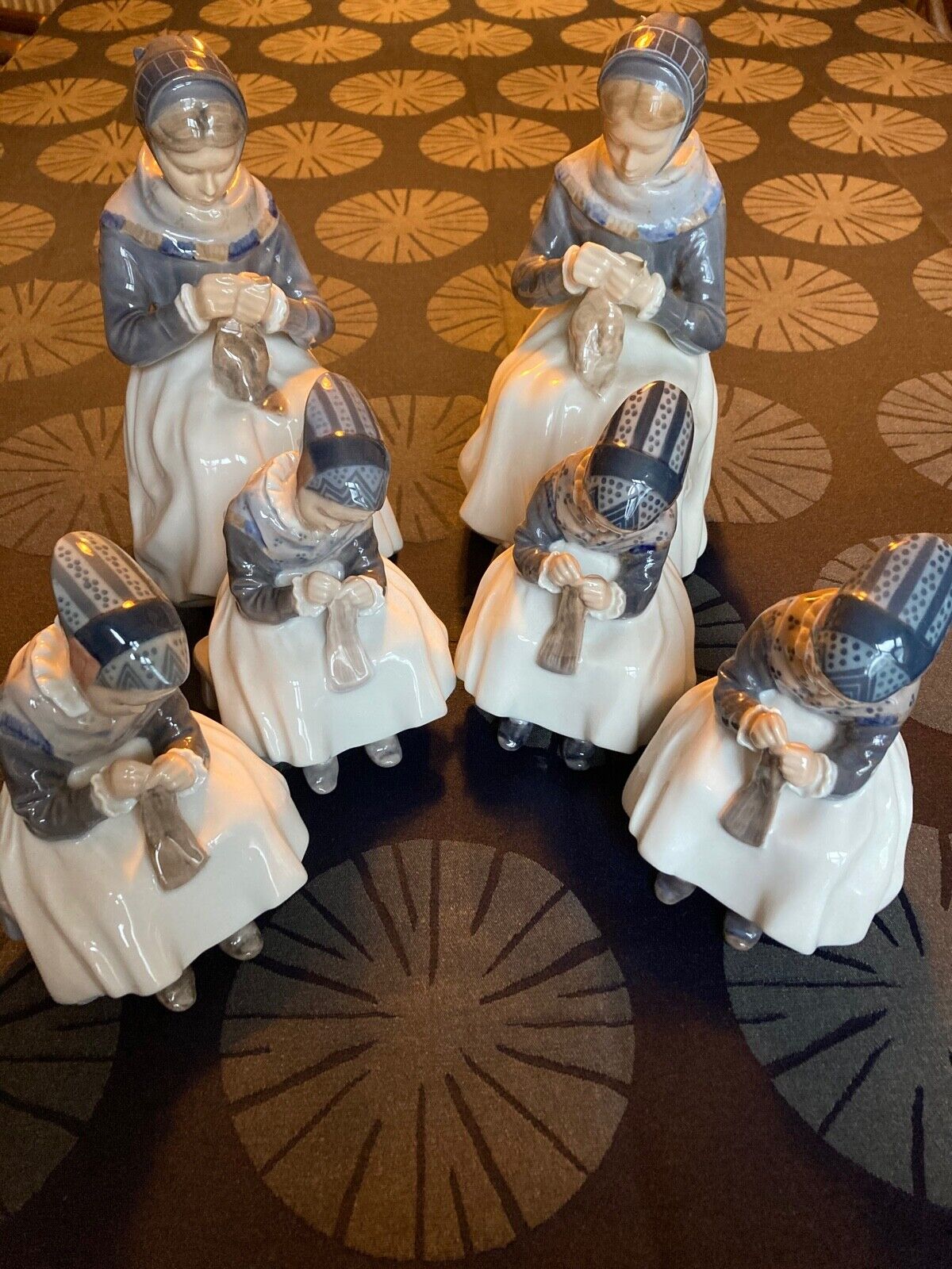 Royal Copenhagen Amager girl knitting lot of 6 figurines #1317 #1314