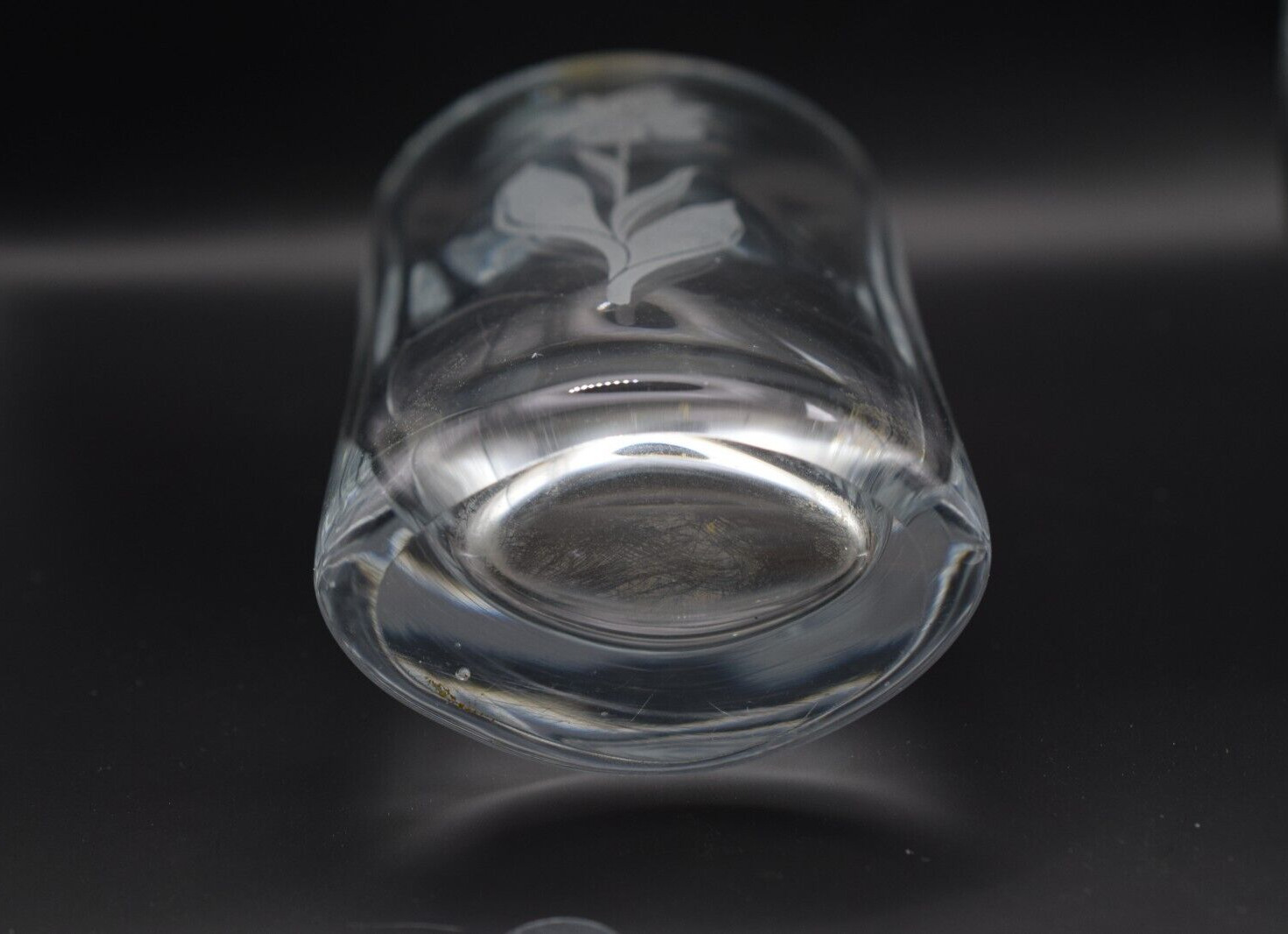 Magnor Norway Hand-Made Lead Crystal Art Glass Etched Flowers Small Vase 6" Tall