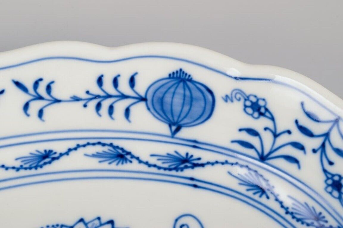 Meissen Germany Large oval serving platter  Blue Onion pattern