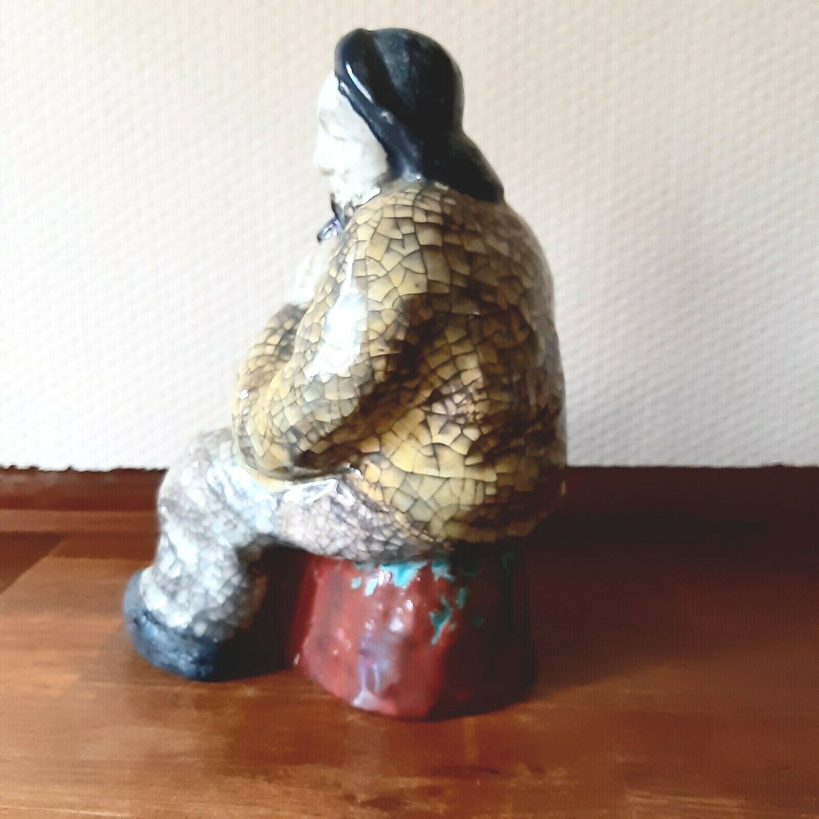 FISHER MAN sitting figurine # 4852 Michael Andersen Ceramics Bornholm