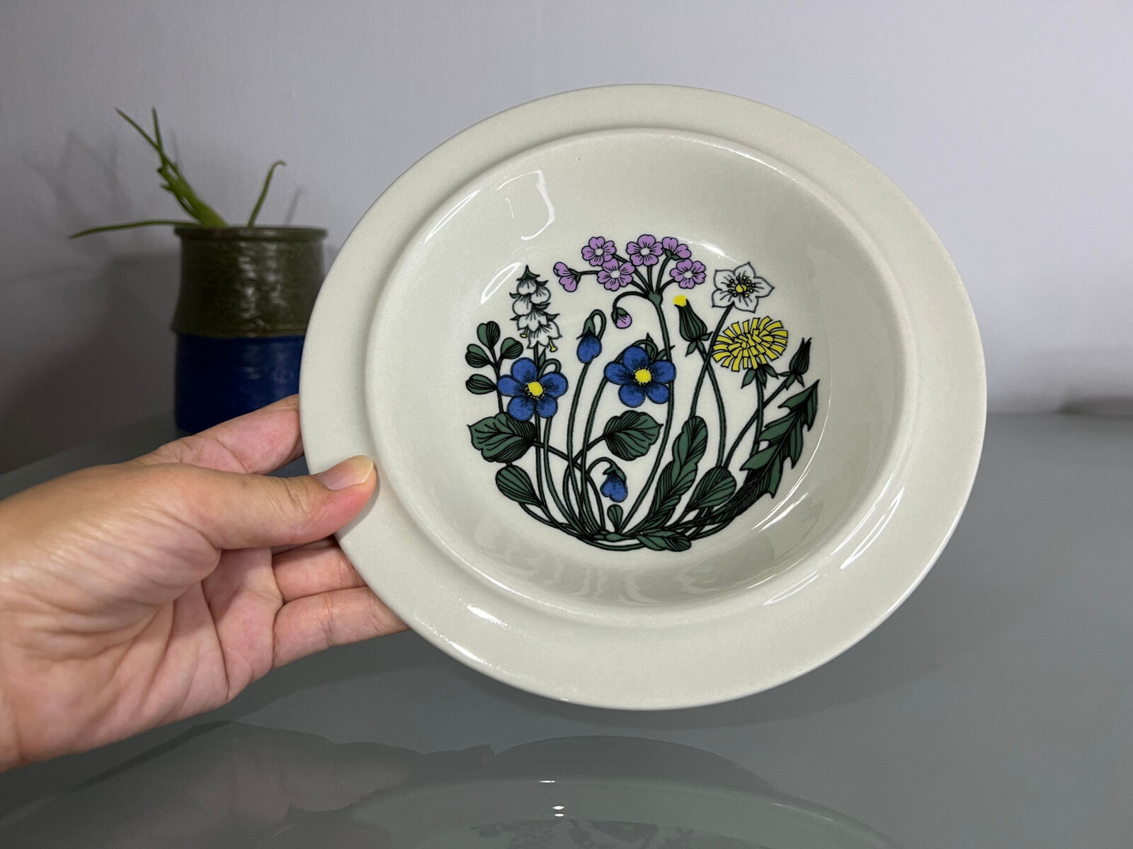 Arabia Flora Deep Plate / Bowl by Esteri Tomula