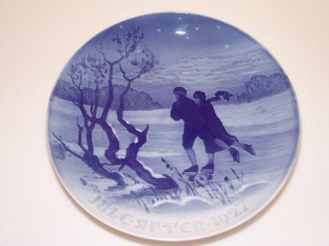 Bing & Grondahl (BG) Christmas Plate from 1927