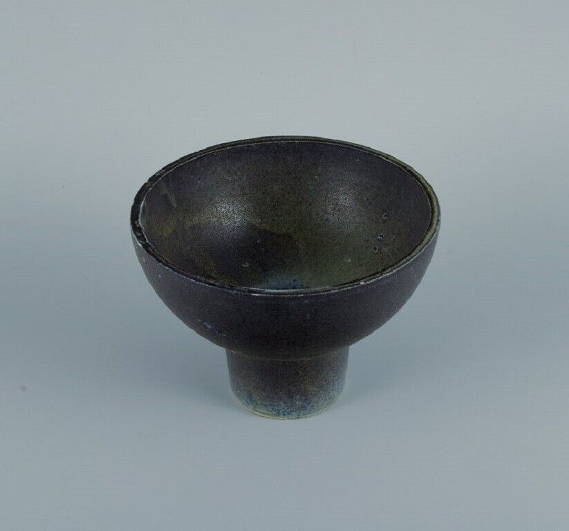 Unique vase in grey-green glaze Approx 1970/80s