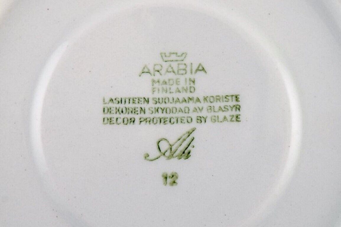 Raija Uosikkinen for Arabia 9 Ali porcelain coffee cups with saucers