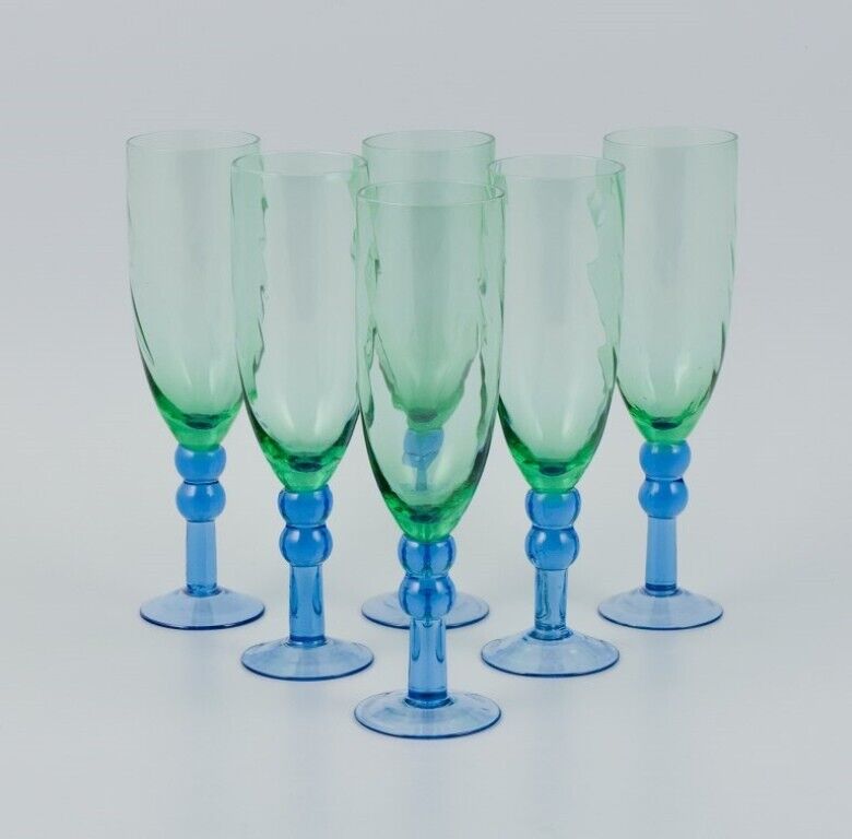 Scandinavian glass artist Set of six champagne glasses in green and blue glass