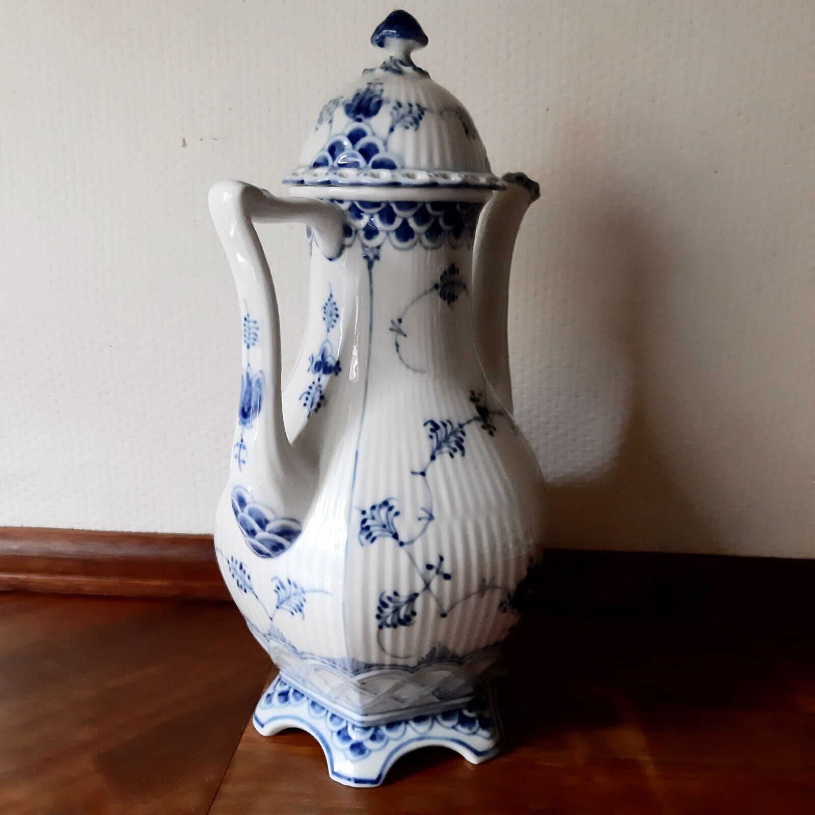 Large Hexagonal Coffee Pot BLUE FLUTED FULL LACE # 1-1202 Royal Copenhagen 1964