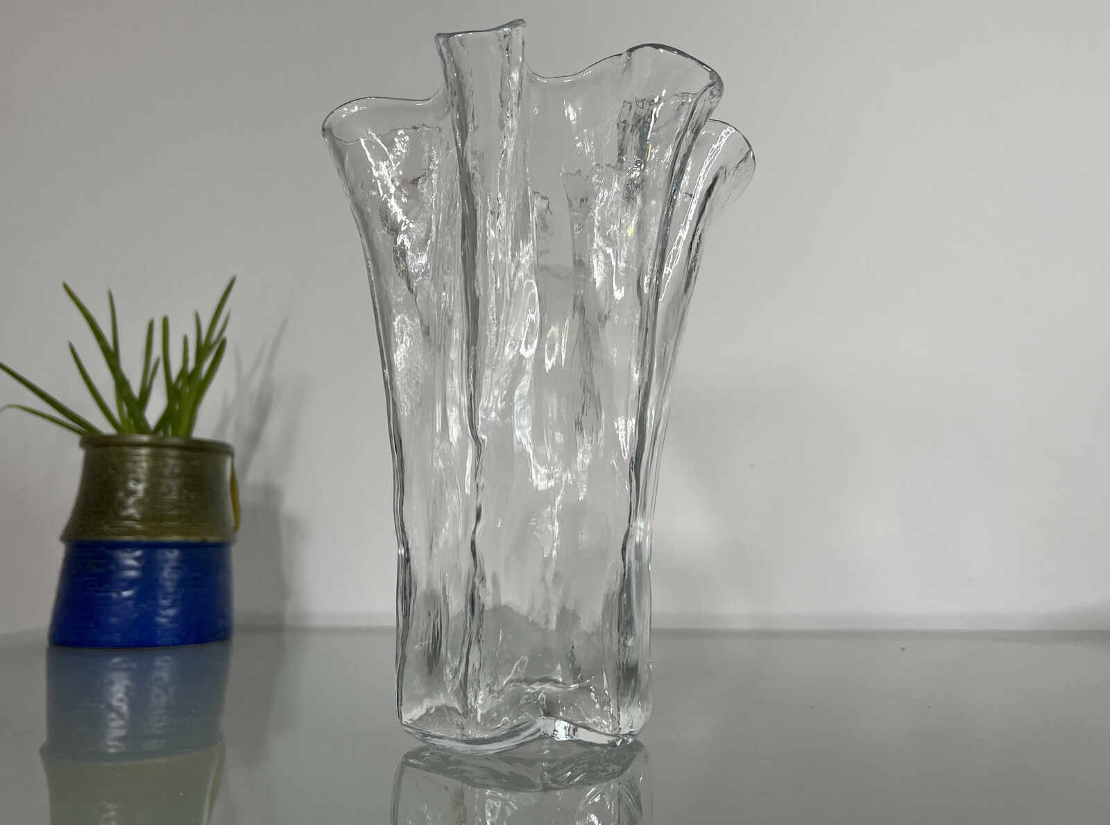 Muurla Finland Eva Glass Vase by Pertti Kallioinen